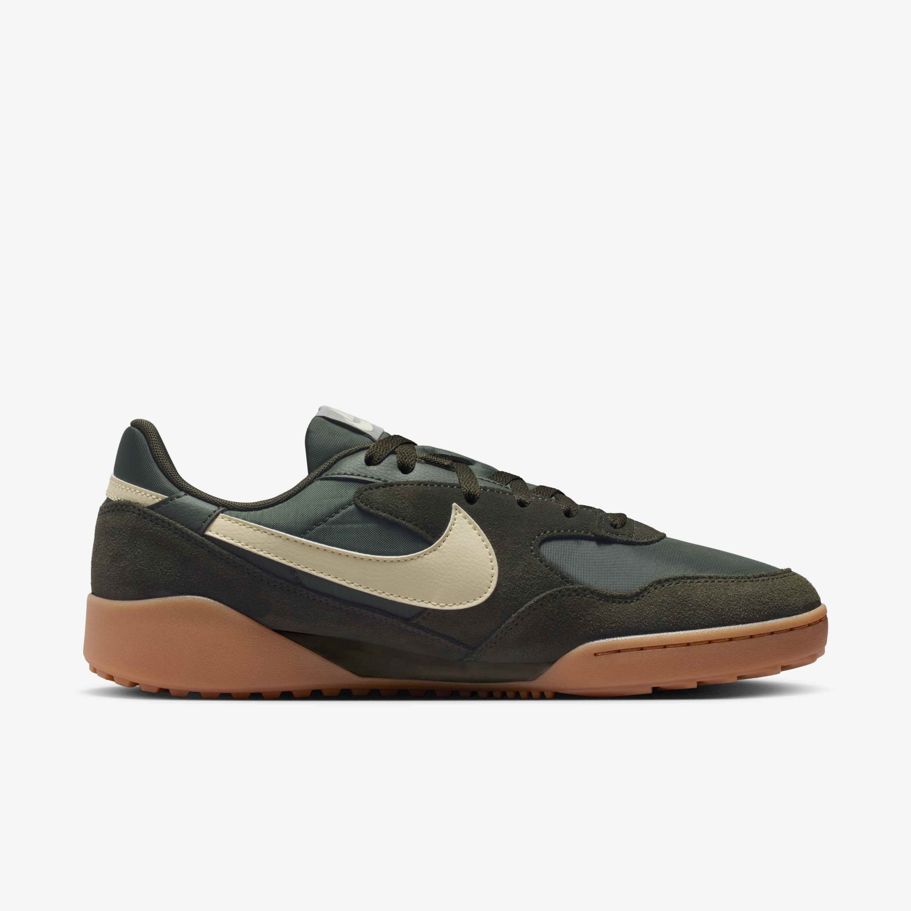 Nike Terra Manta Suede image number 2