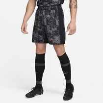 Nike Academy Pro