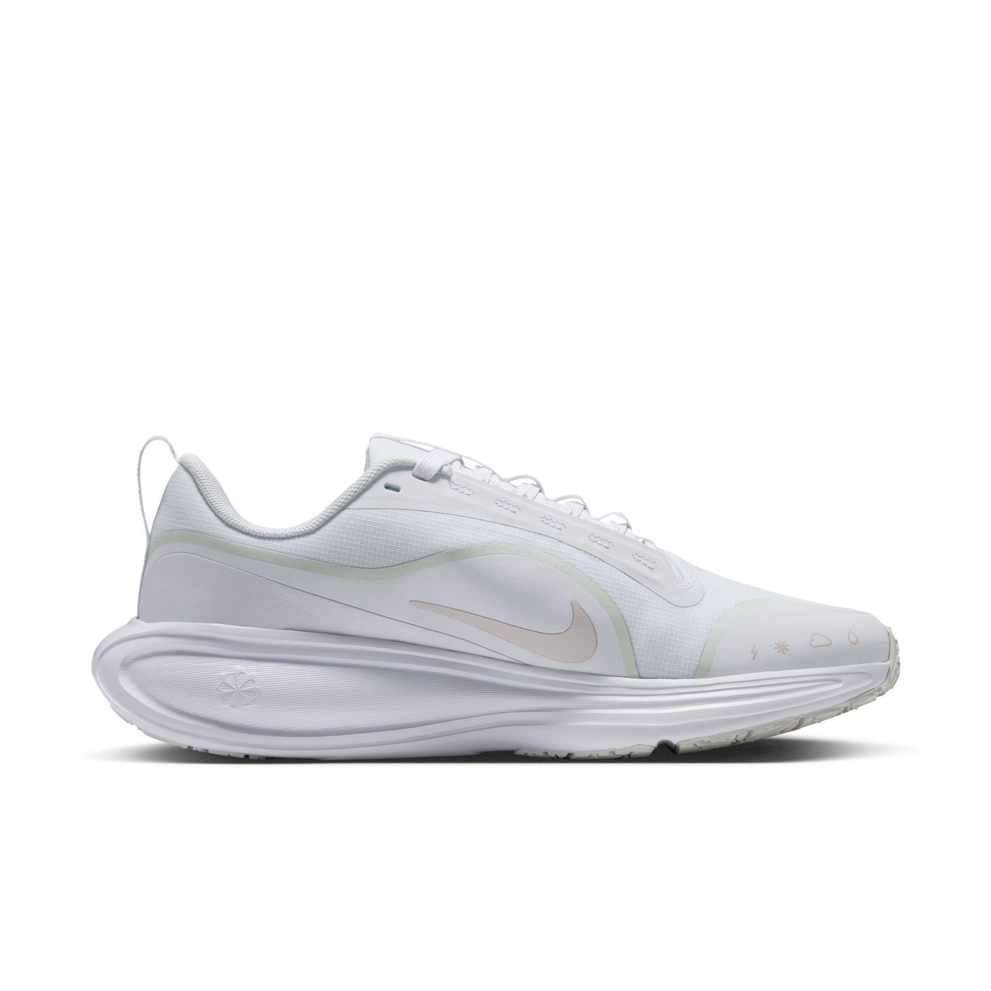 Nike Revolution 8 Utility image number 6