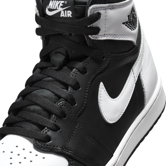 Shop Air Jordan 1 Retro High OG Men s Shoes Nike KSA