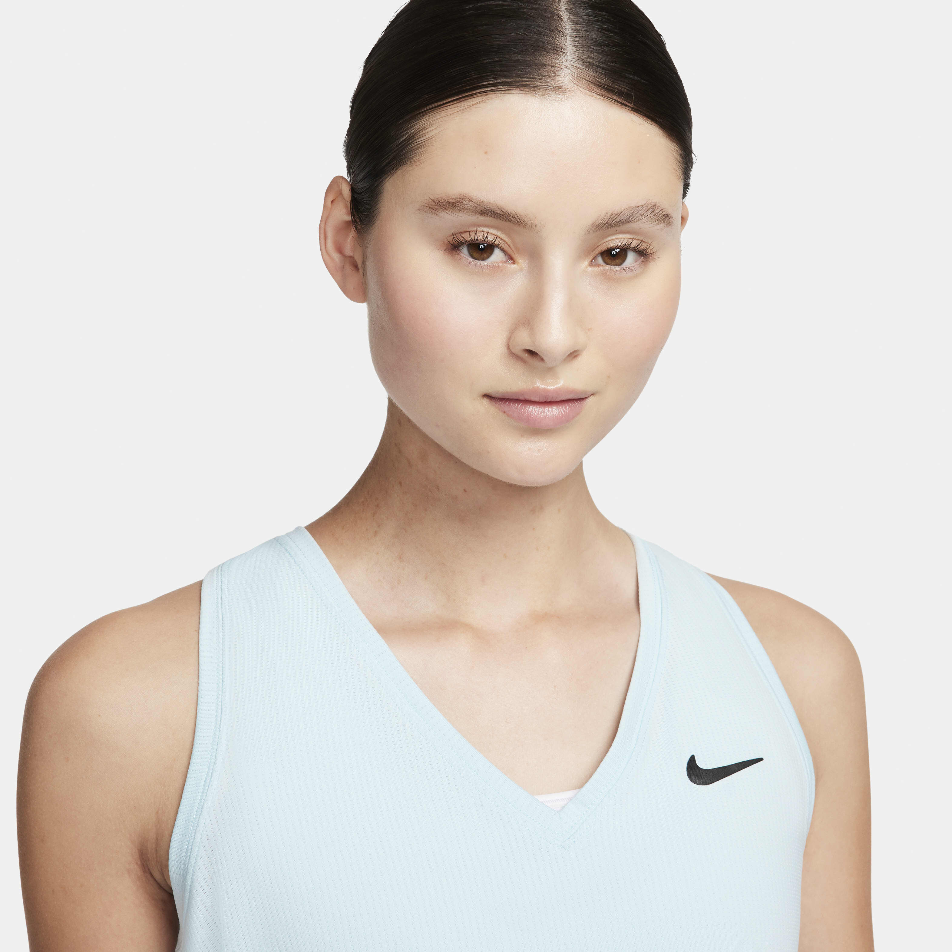 NikeCourt Victory image number 2