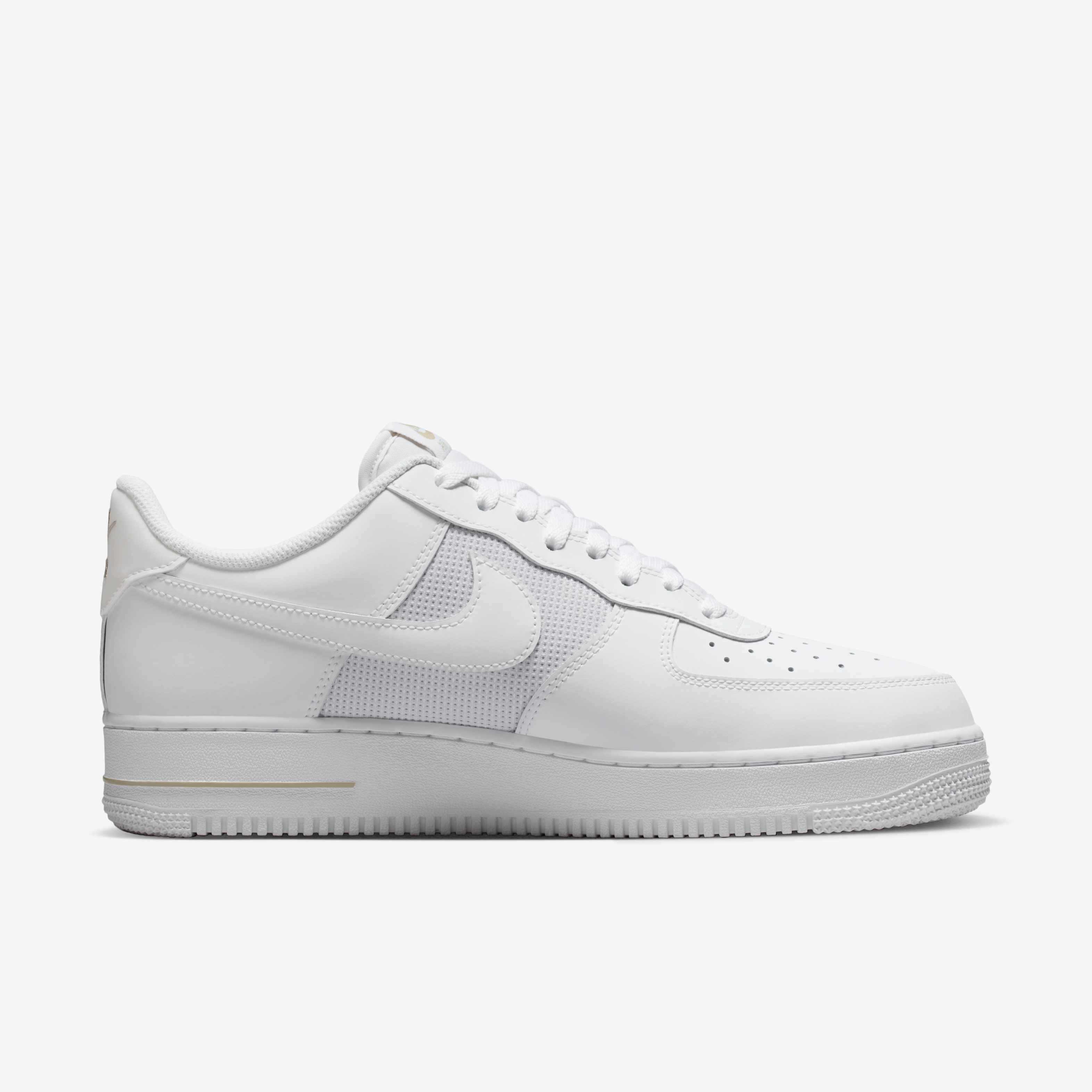 Nike Air Force 1 '07 LV8 image number 2