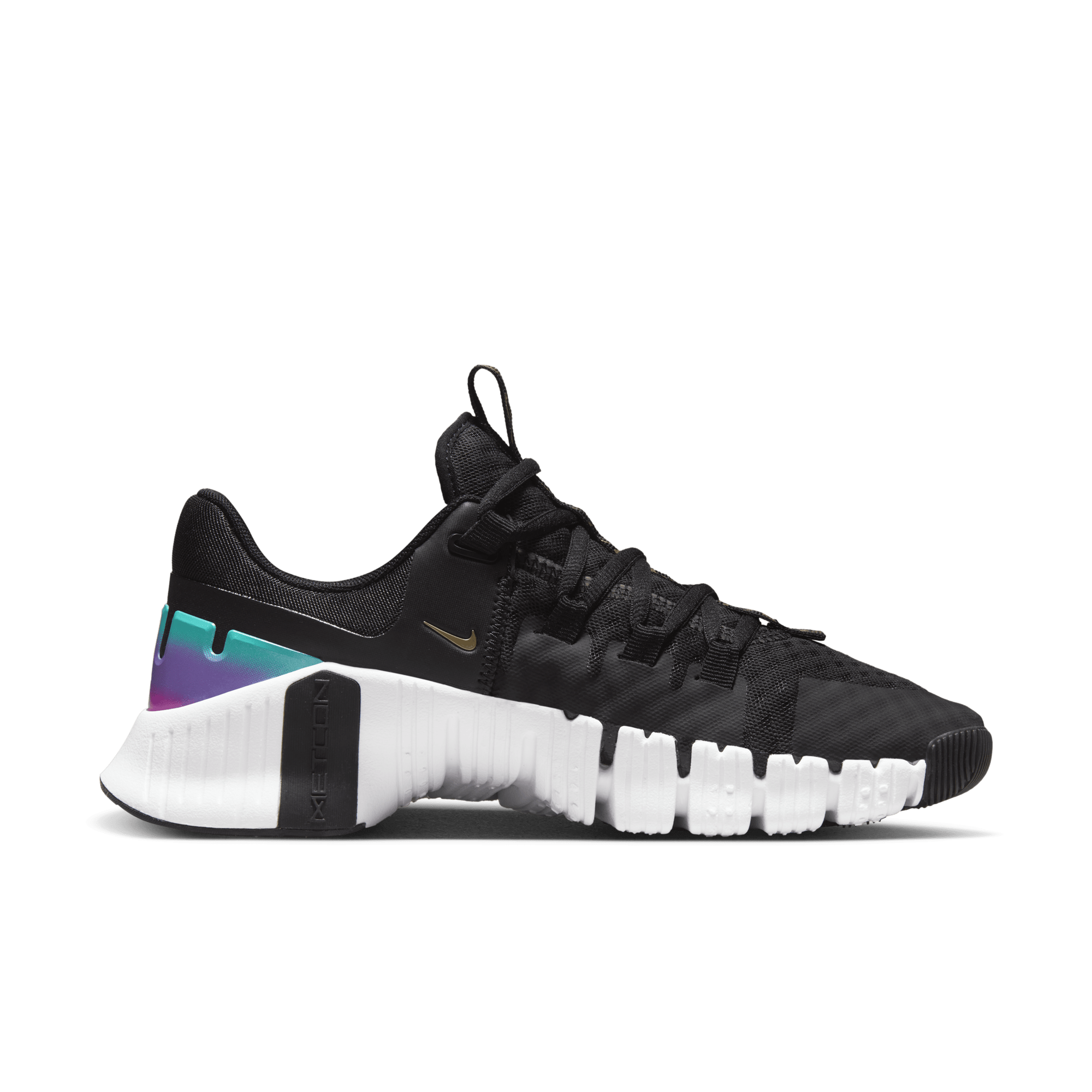 Nike metcon 5 black gold hotsell