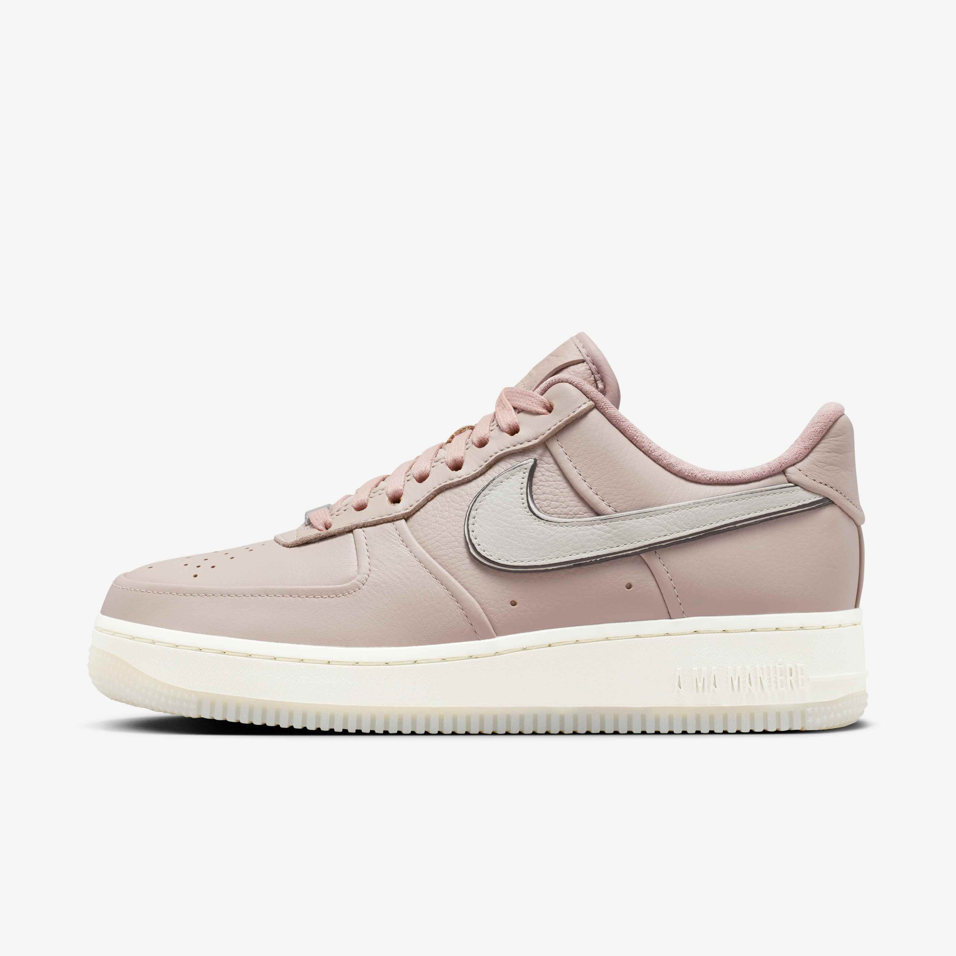 Nike Air Force 1 '07 image number 0