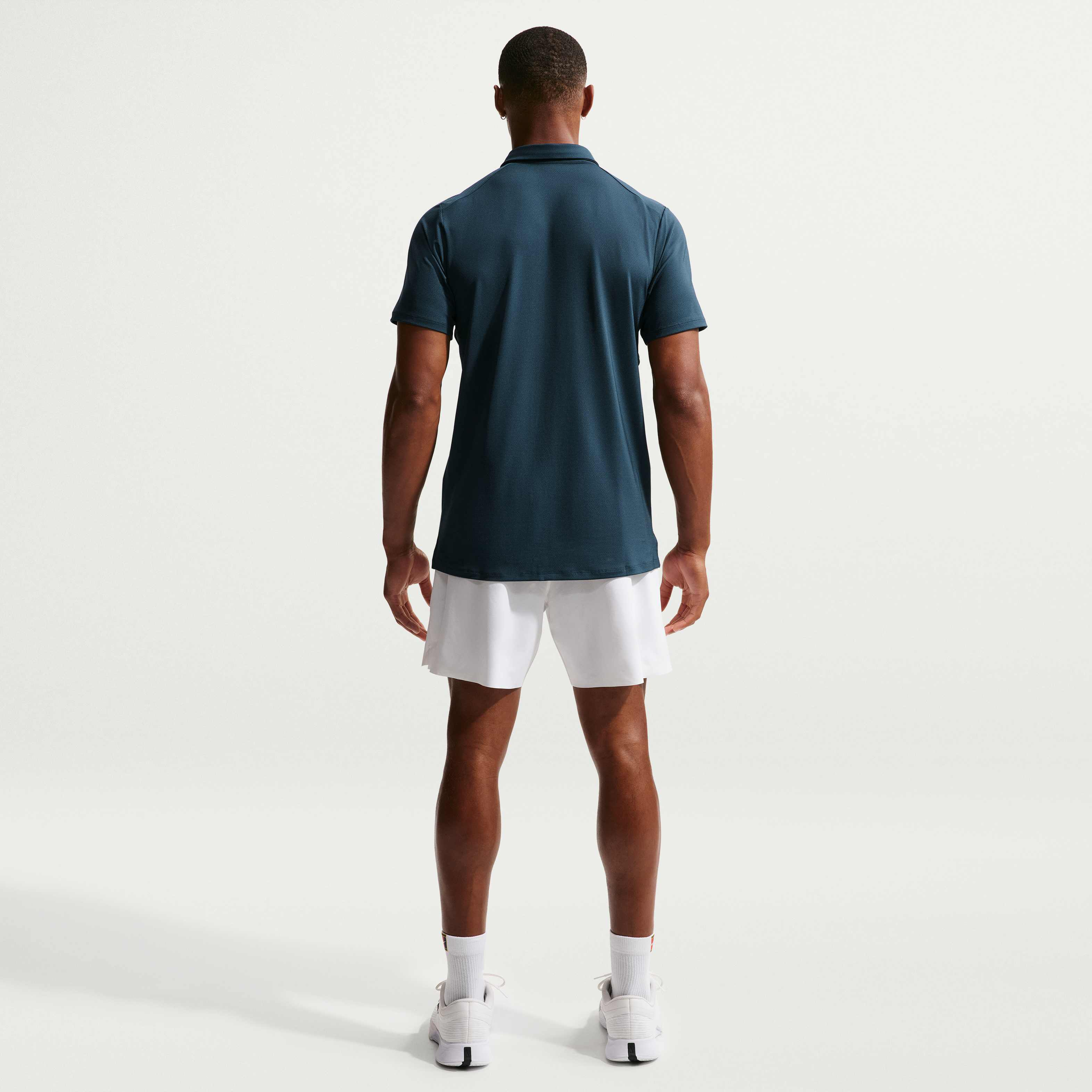 NikeCourt Advantage image number 4