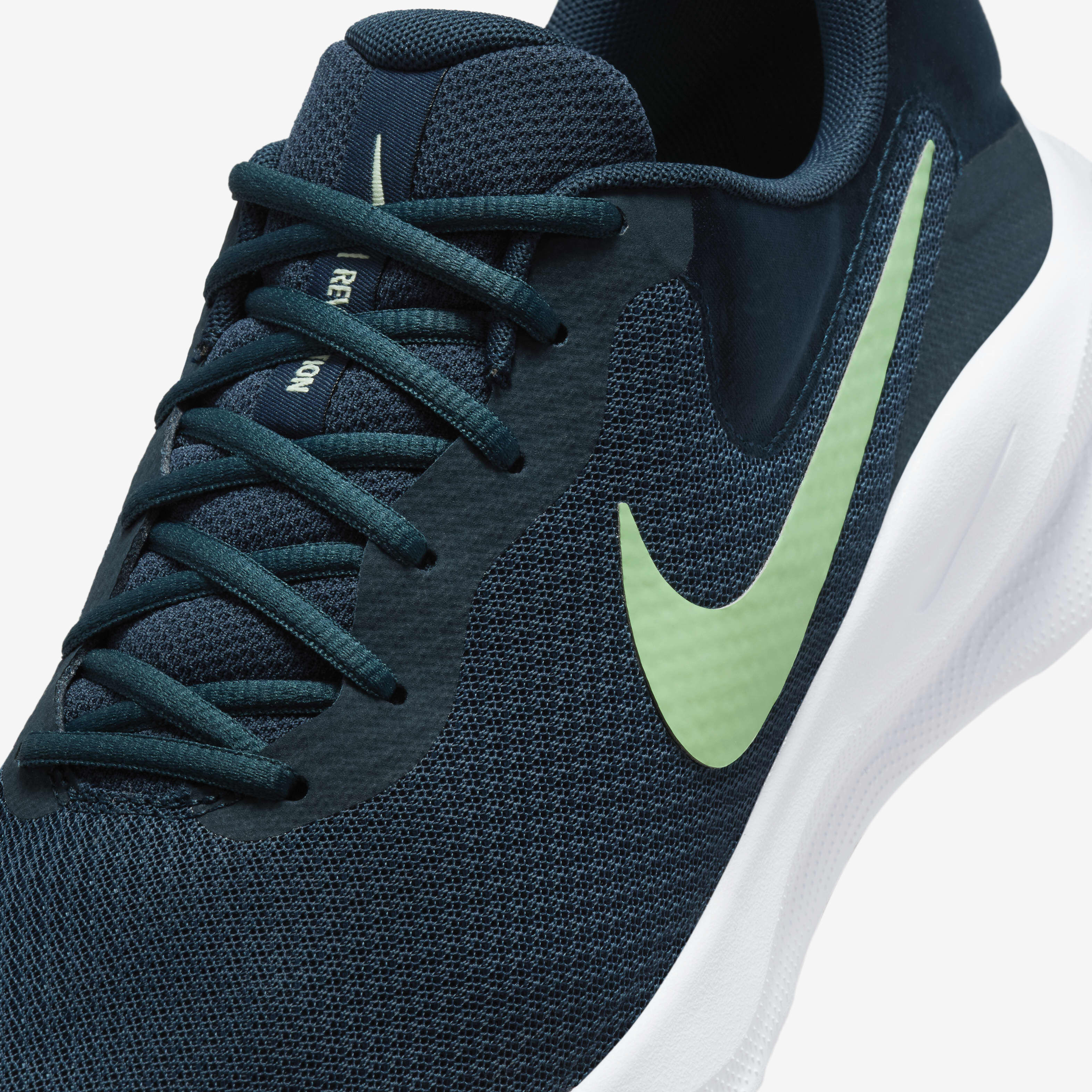 Buy Nike Revolution 7 Men s Road Running Shoes Nike Saudi Official