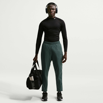 نايكي برو أوكتا