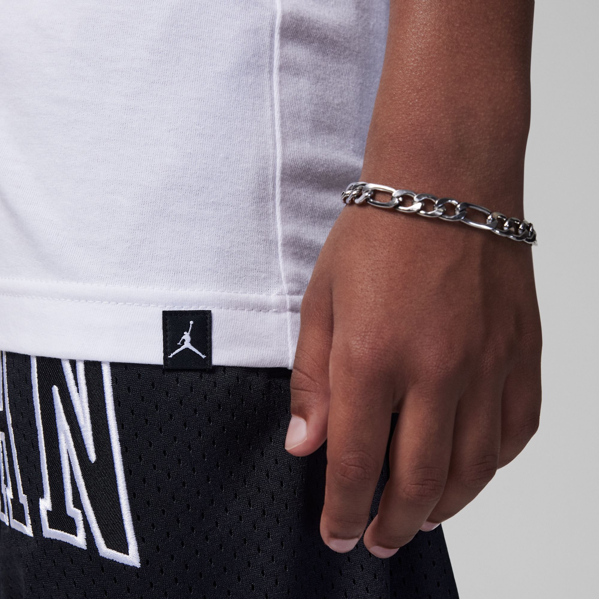 تيشيرت جوردن MJ ايكونك لوجو image number 2