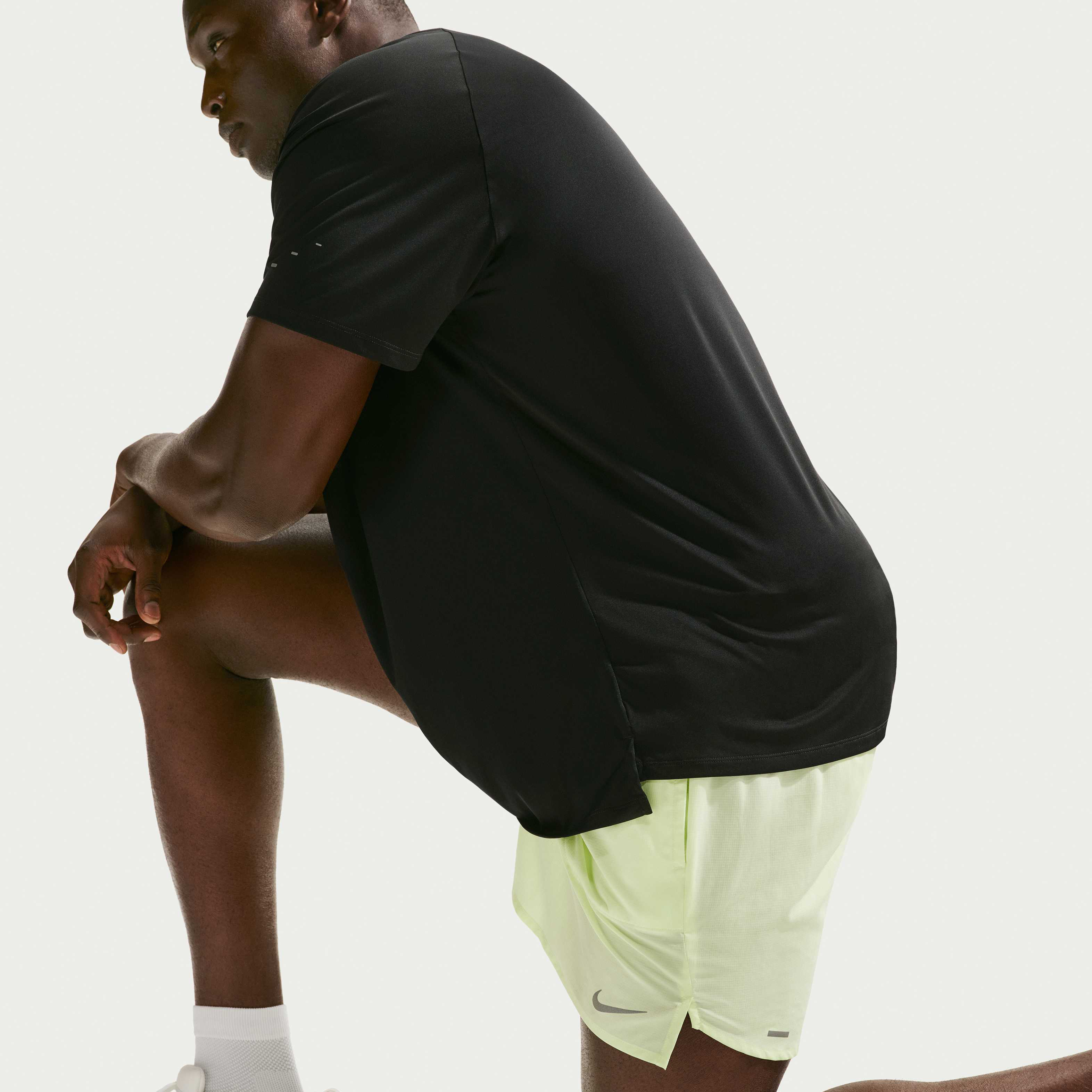 نايكي سترايد image number 11