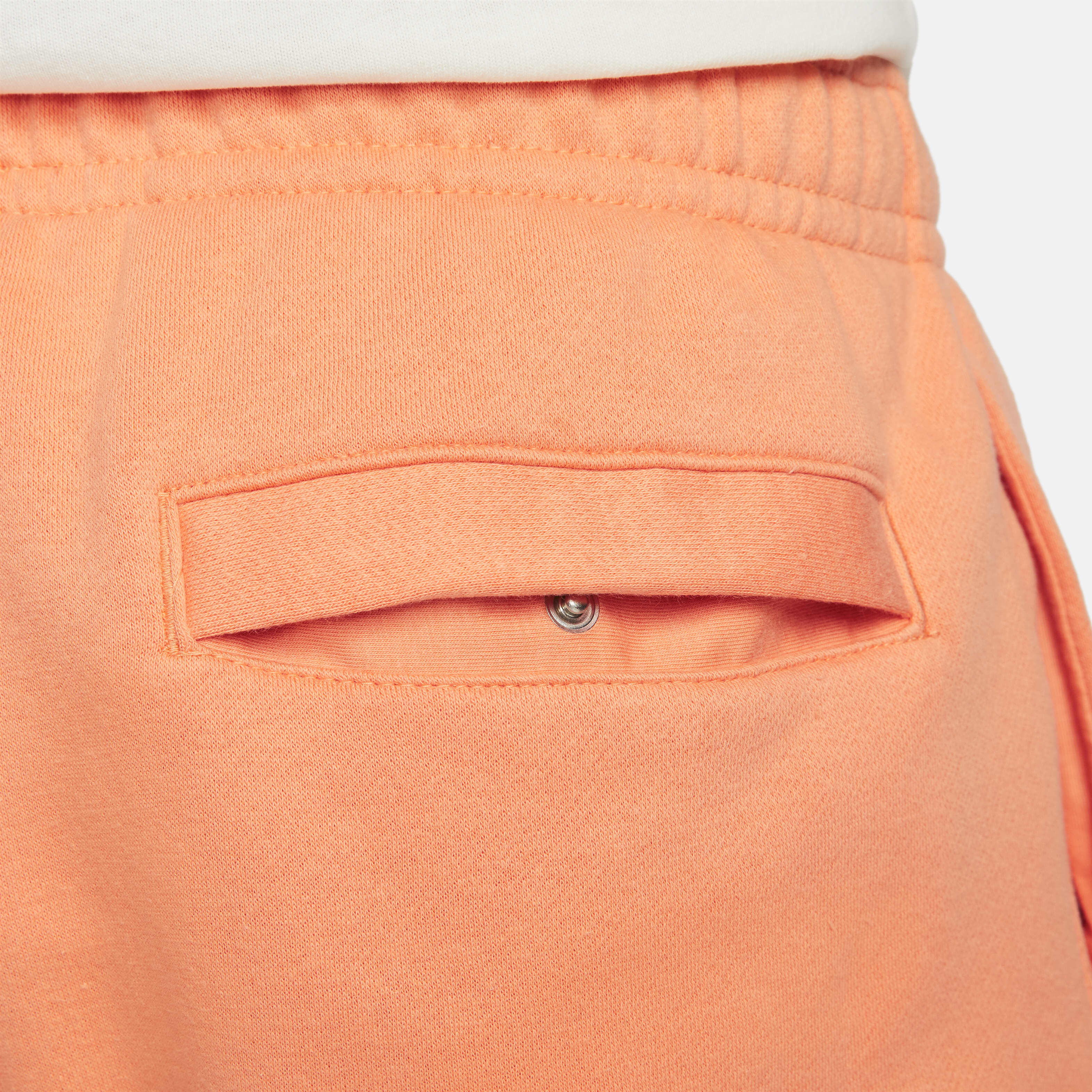 نايكي سبورتسوير كلوب فليس image number 3