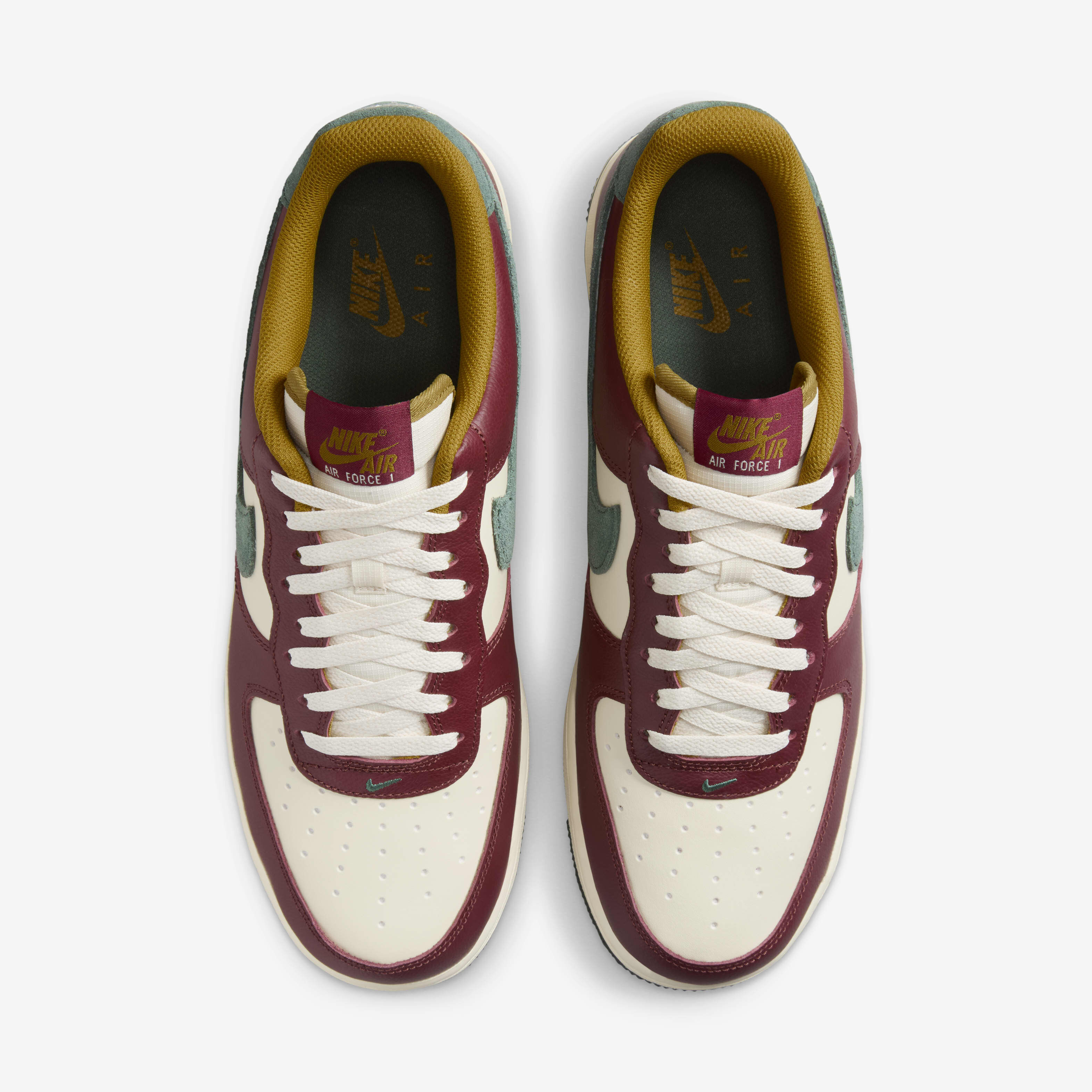 Nike Air Force 1 '07 LV8 image number 3