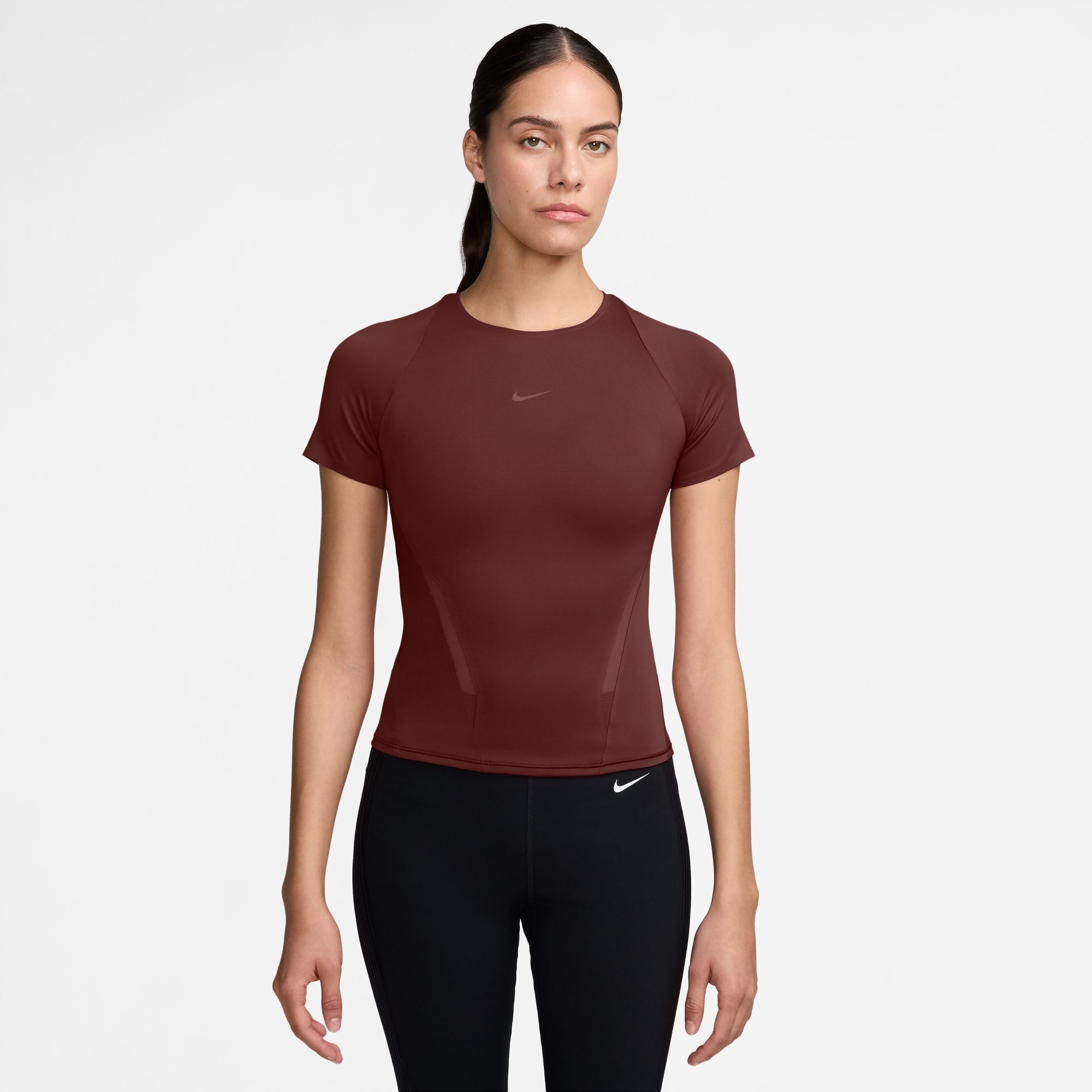 Nike Universa image number 0