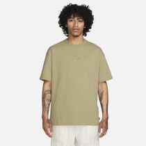 Nike Sportswear Premium Essentials
