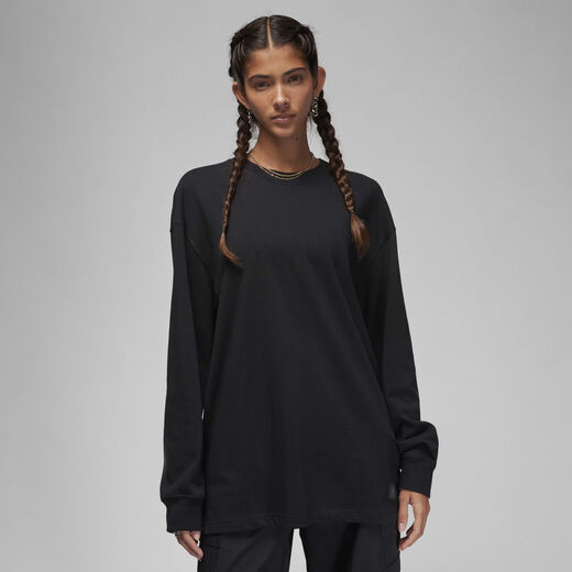 تيشيرتات وقمصان-جوردن, جوردن ايسنشالز, تيشيرت اوفرسايزد بأكمام طويلة للنساء