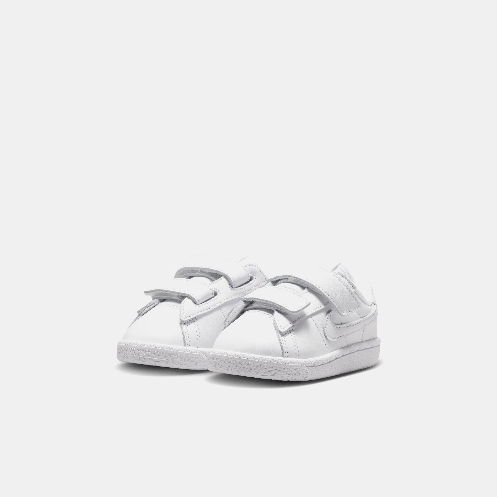 Nike Tennis Classic image number 2