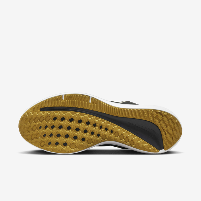 Nike Winflo 10 image number 1 Nike Winflo 10 image number 1