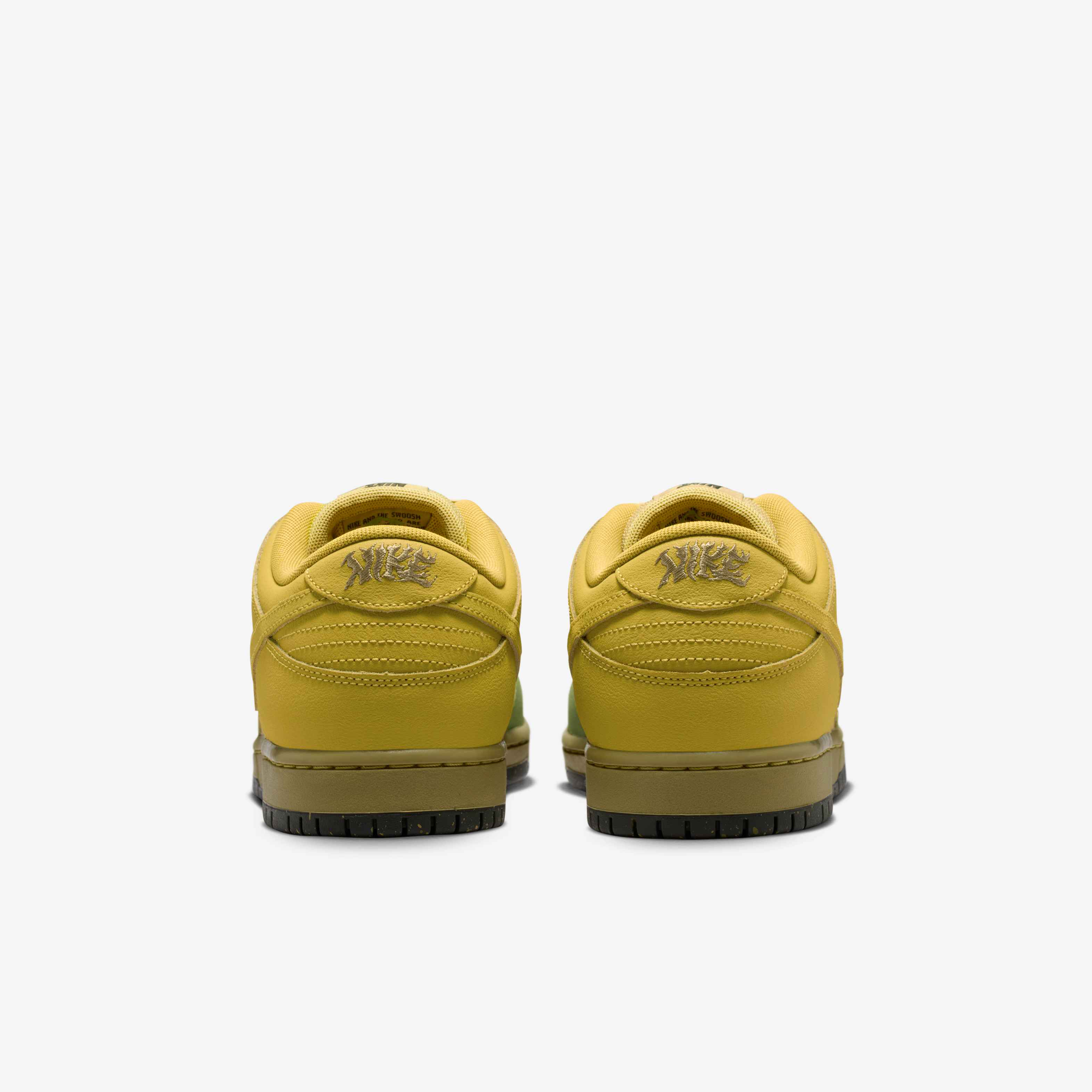 Nike SB Dunk Low Pro image number 5