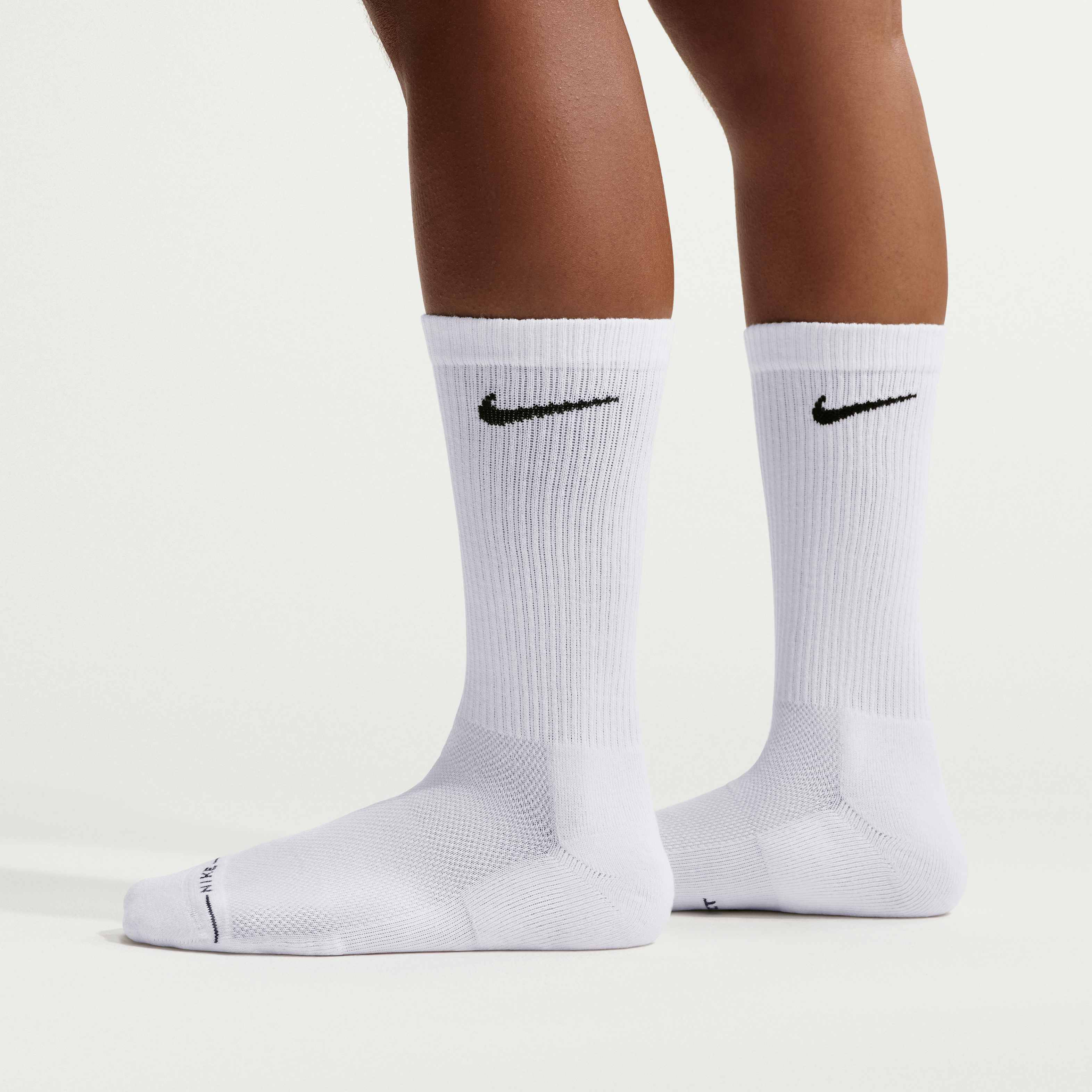 Nike Everyday Elevated image number 2