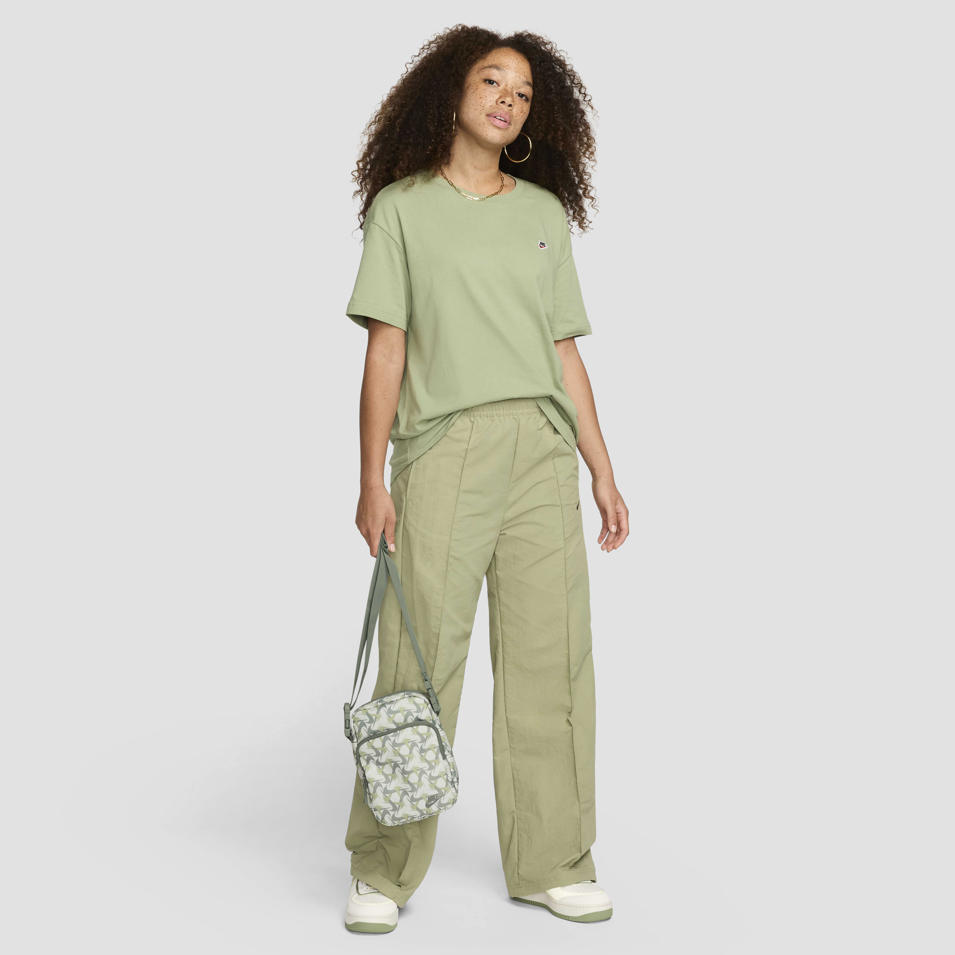 Nike Heritage image number 8