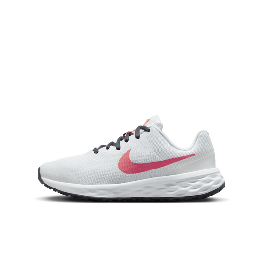 Nike 2025 revolution 36