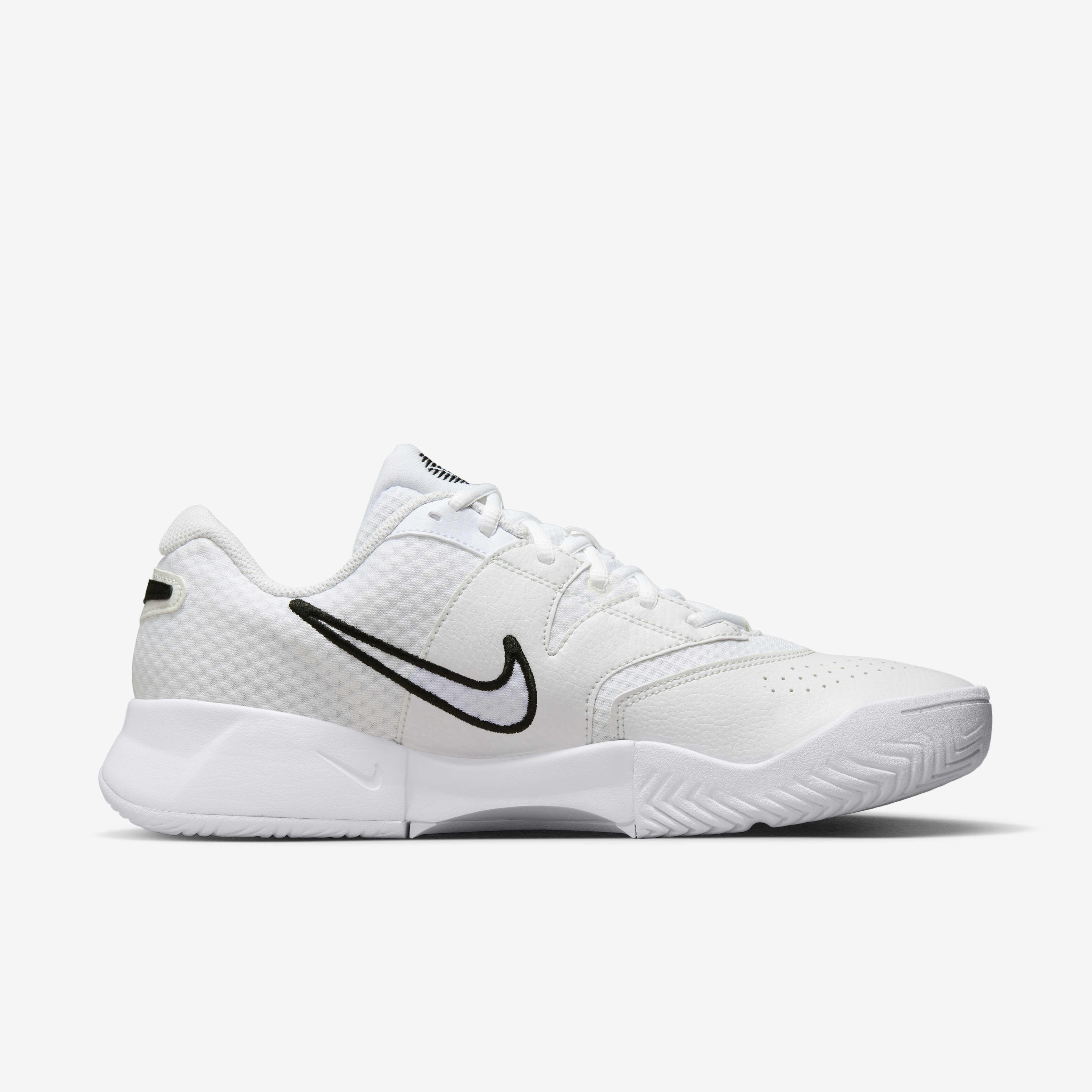 Buy NikeCourt Lite 4 Men s Tennis Shoes Nike Saudi Official