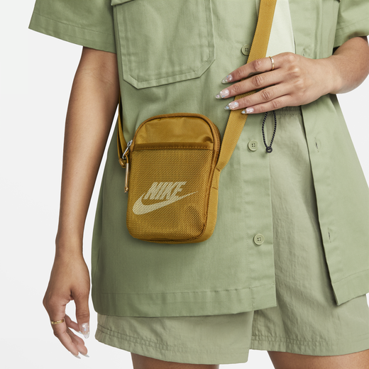 Shop Trending Backpacks Stylish Functional Bags Nike KSA
