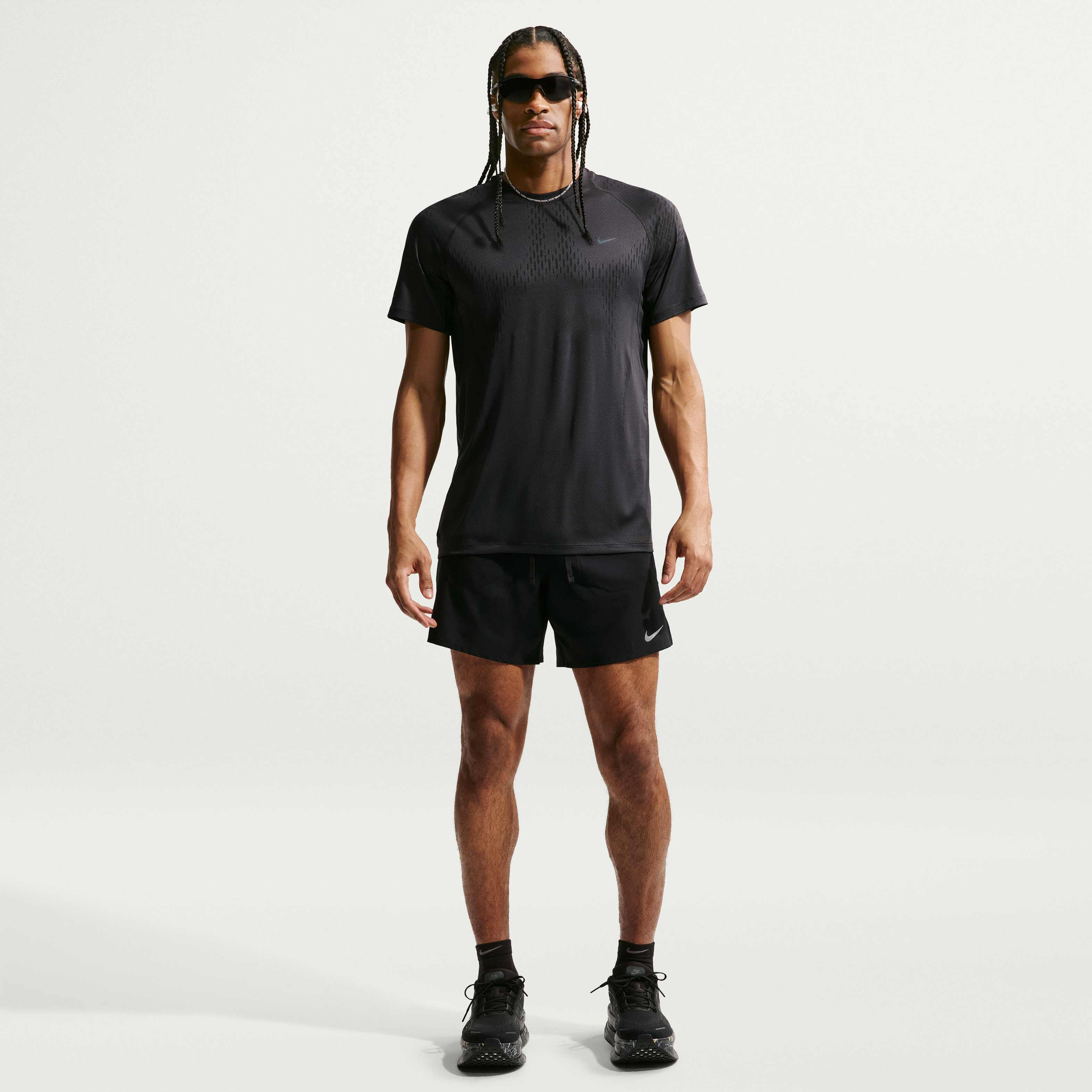 Nike Stride Plus image number 3