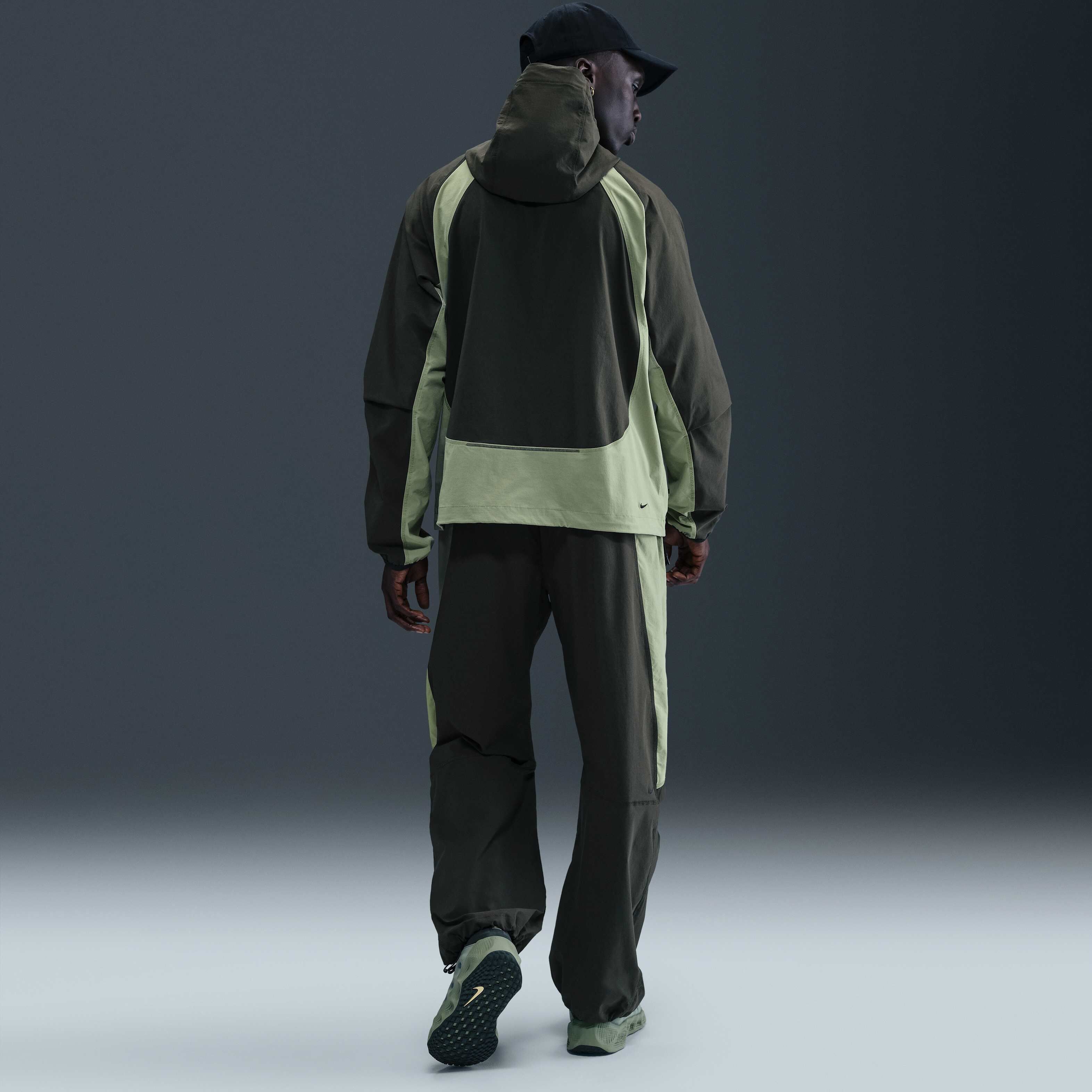 Nike Tech image number 3