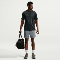 Nike N.A.C. Primary