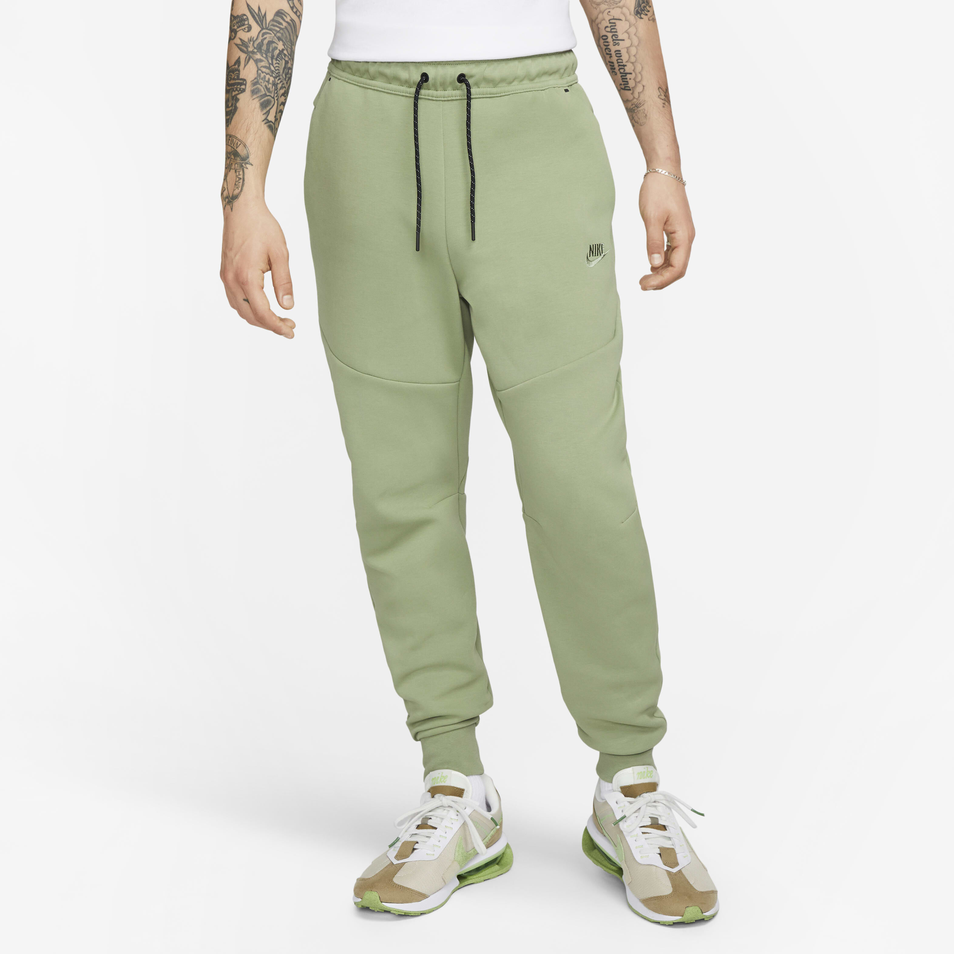 نايكي تيك فليس image number 0