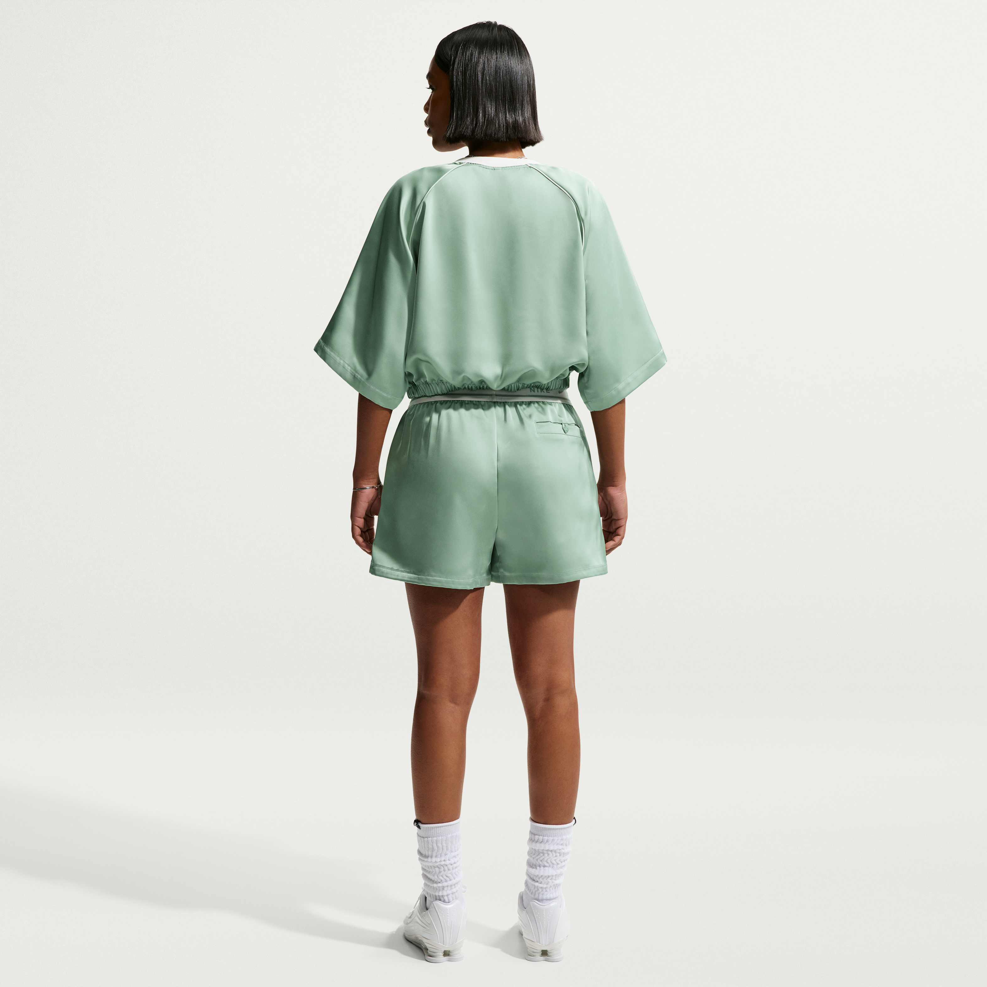 نايكي سبورتسوير image number 4