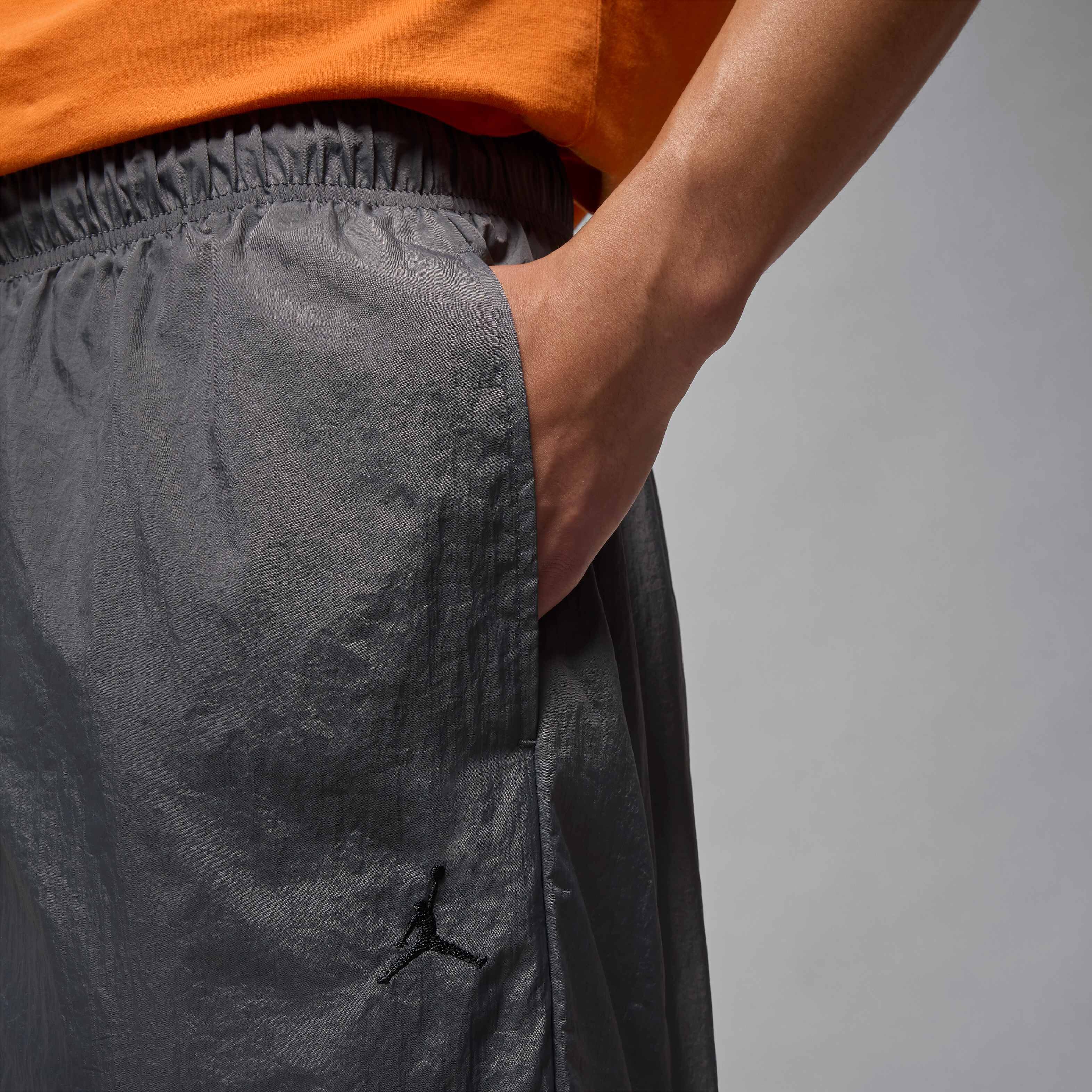 Jordan Brooklyn image number 2