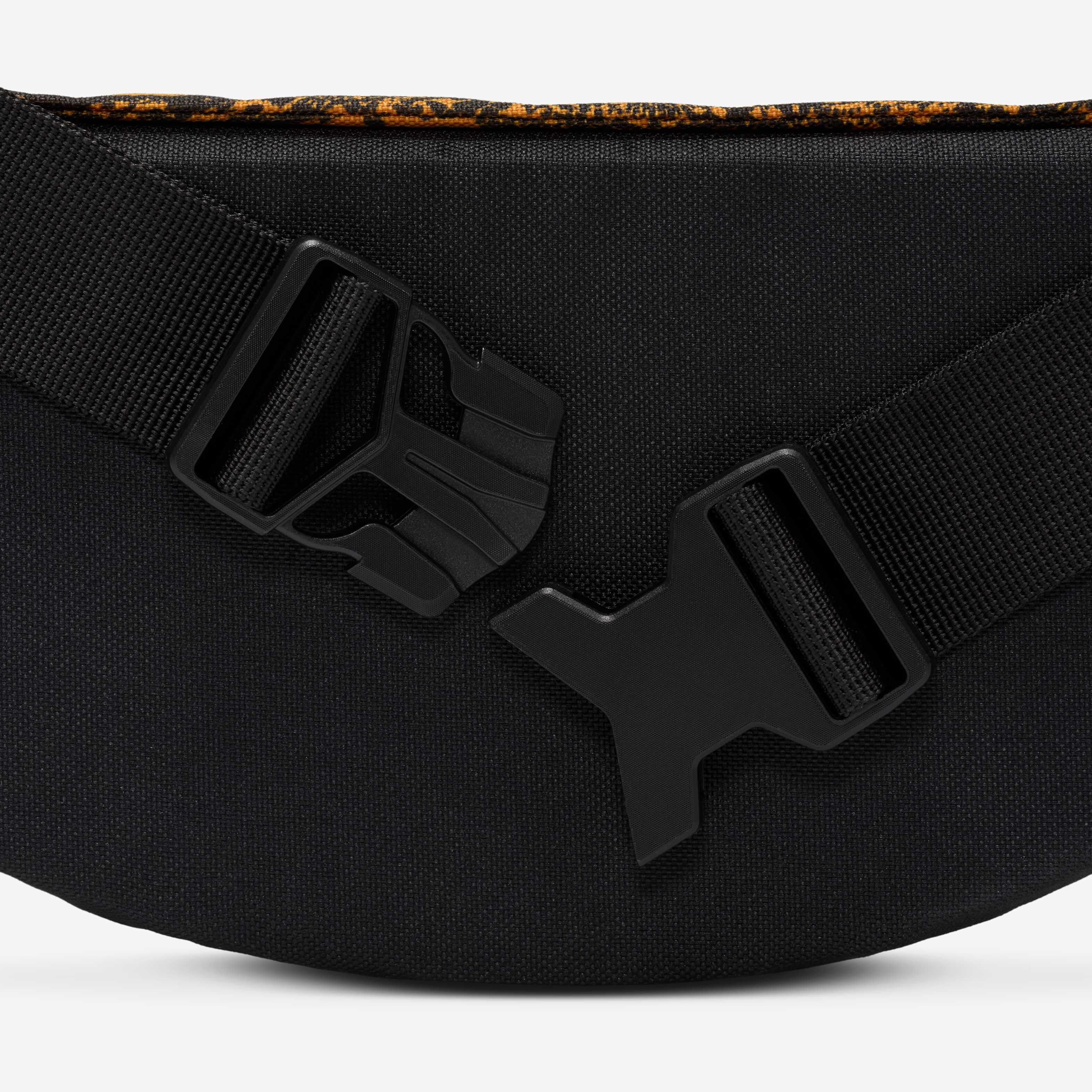 نايكي هيرتدج image number 5