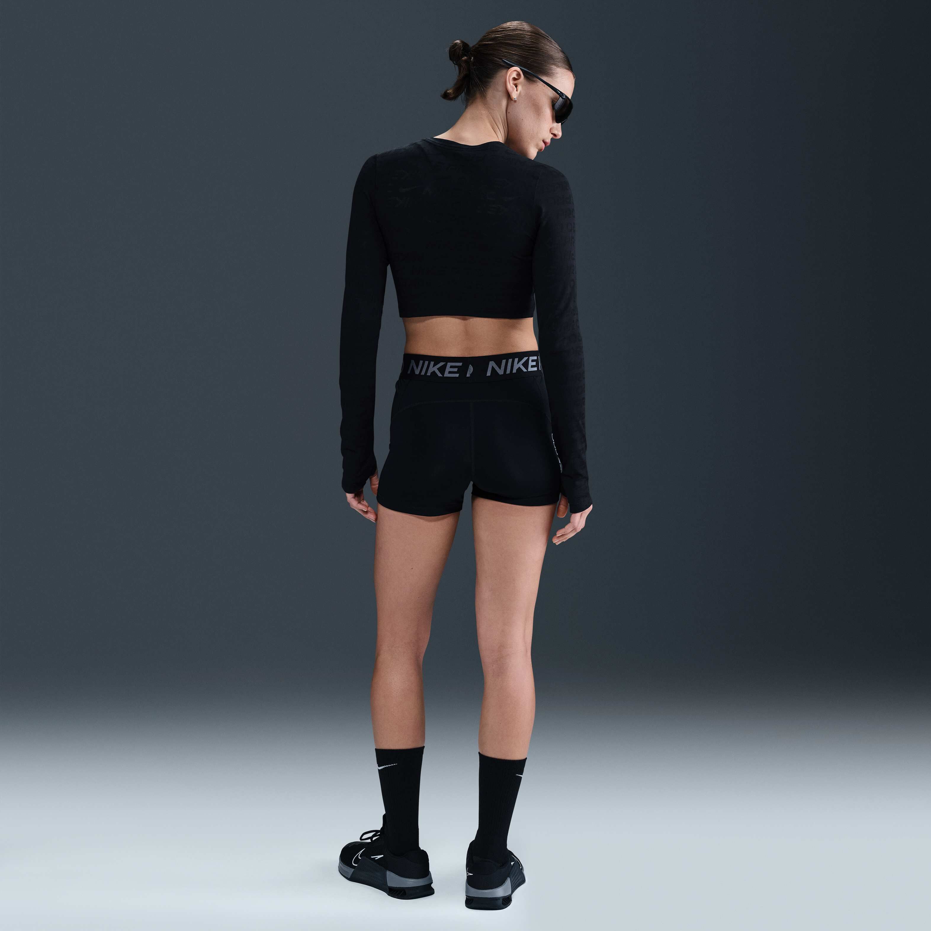 نايكي برو image number 4