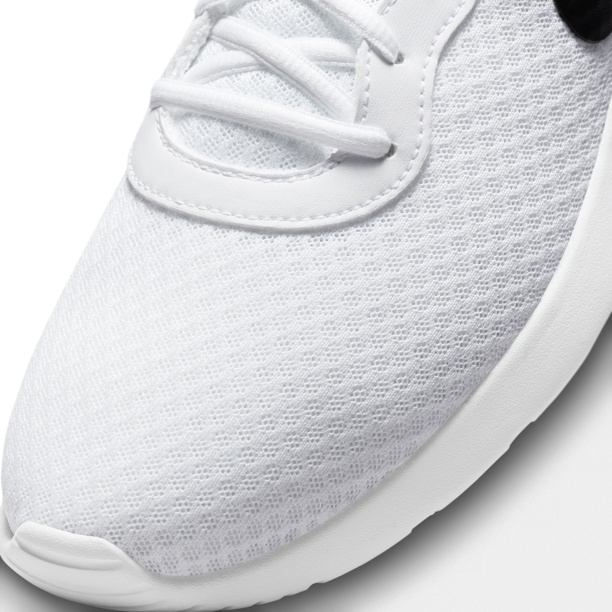 Nike tanjun about you deals
