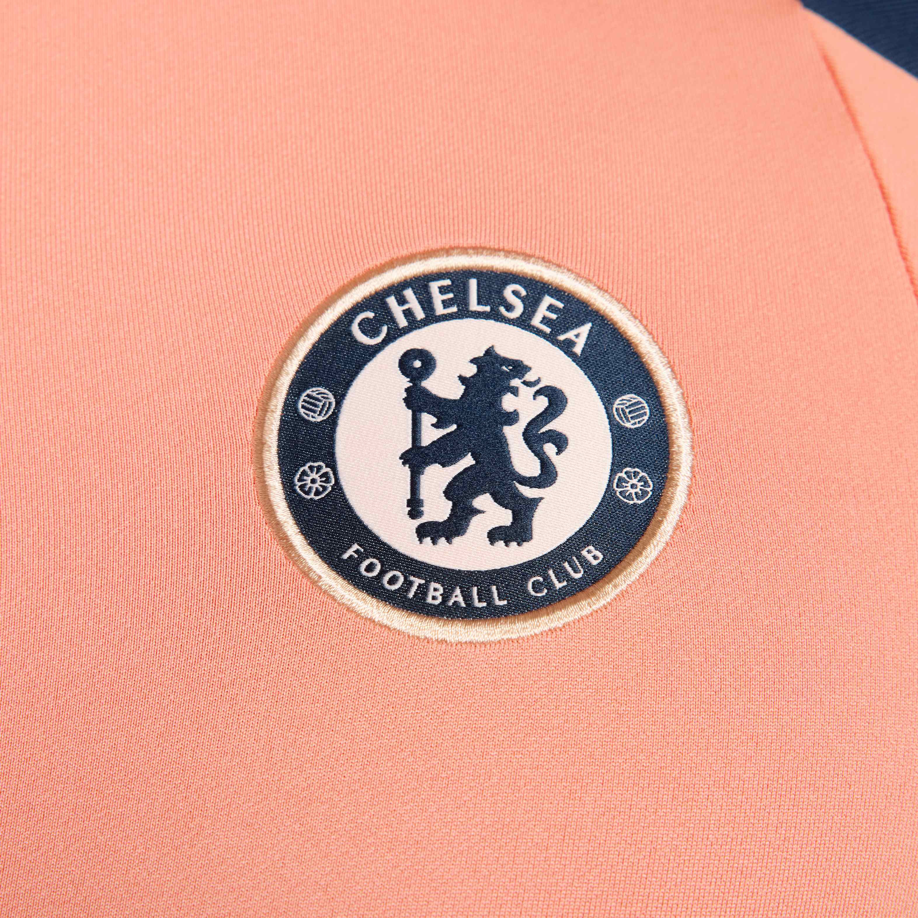 Chelsea F.C. Strike Special Edition image number 4
