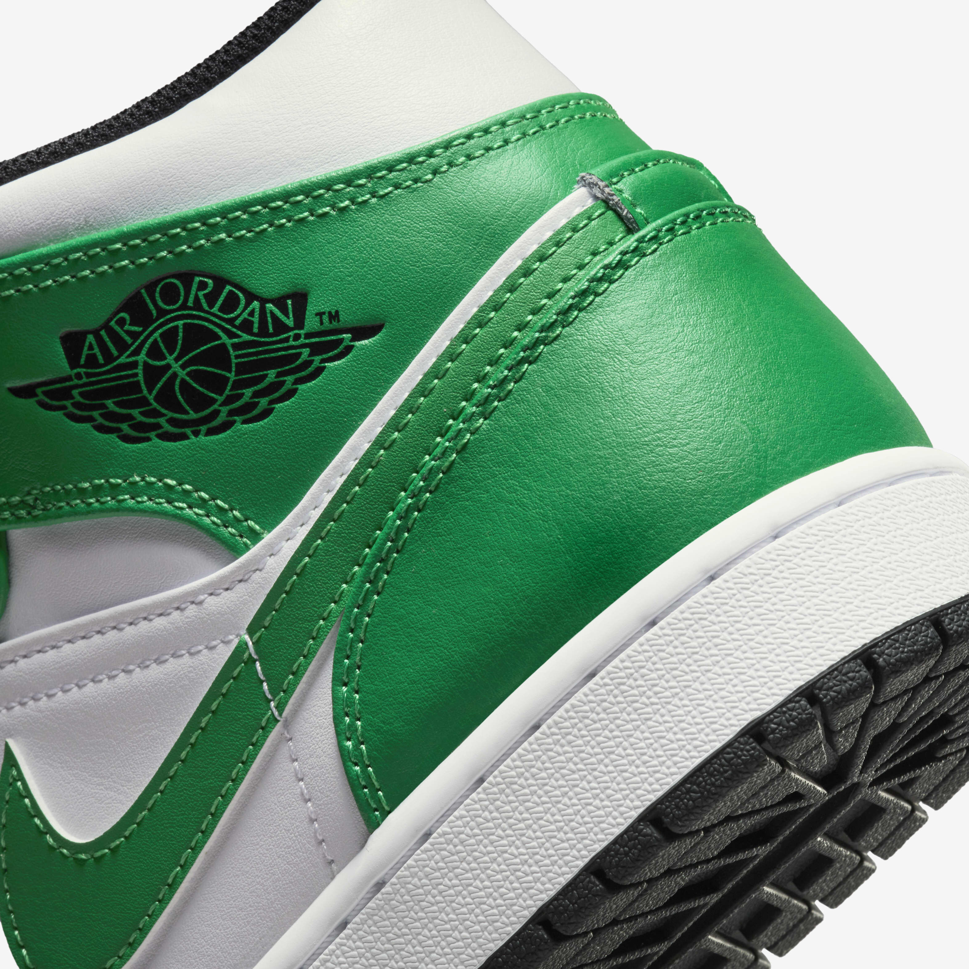 Air Jordan 1 Mid image number 7
