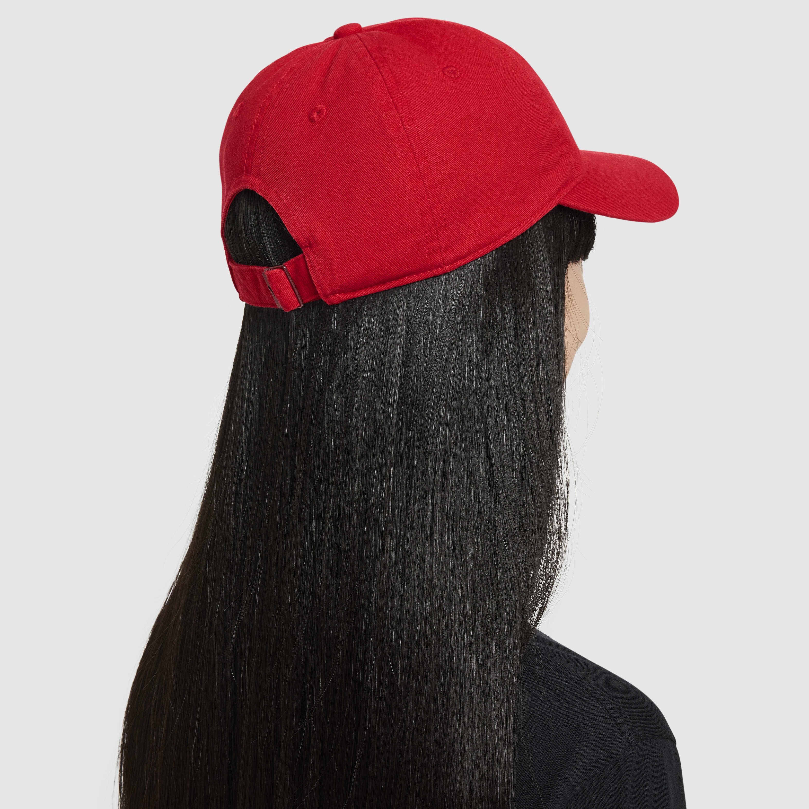 نايكي كلوب image number 1