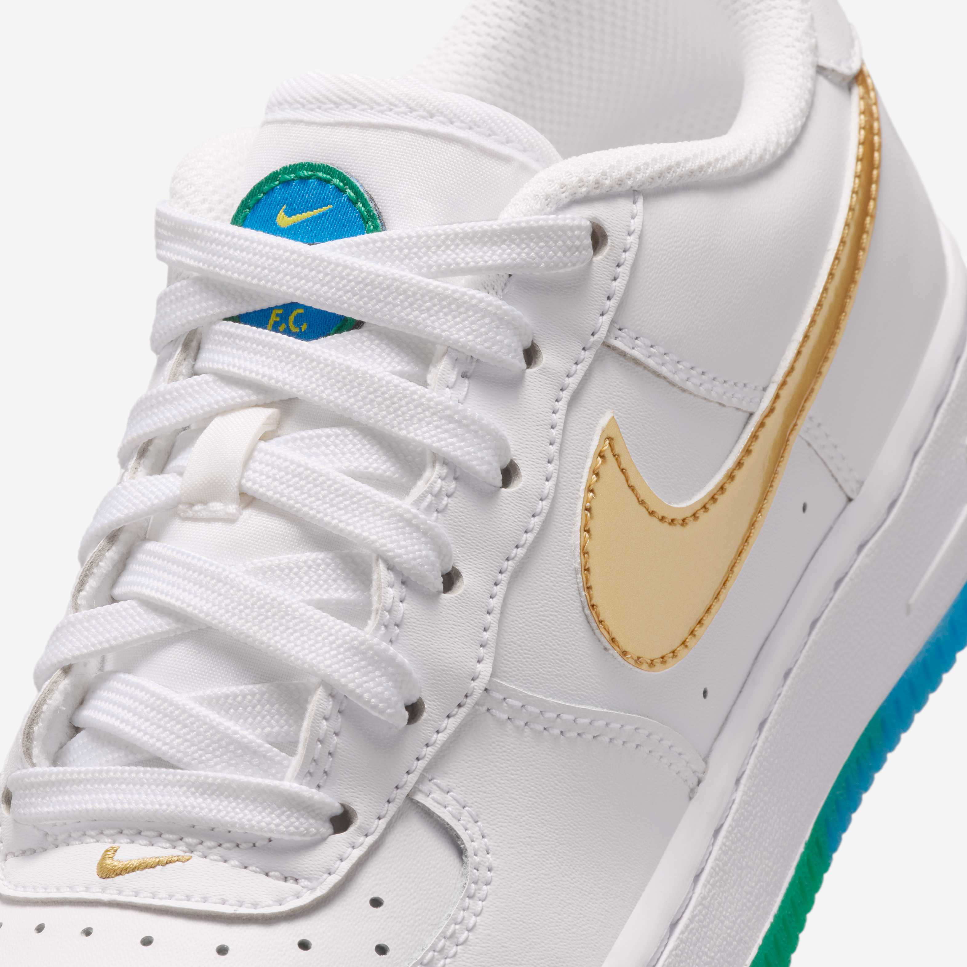 Nike Air Force 1 image number 5