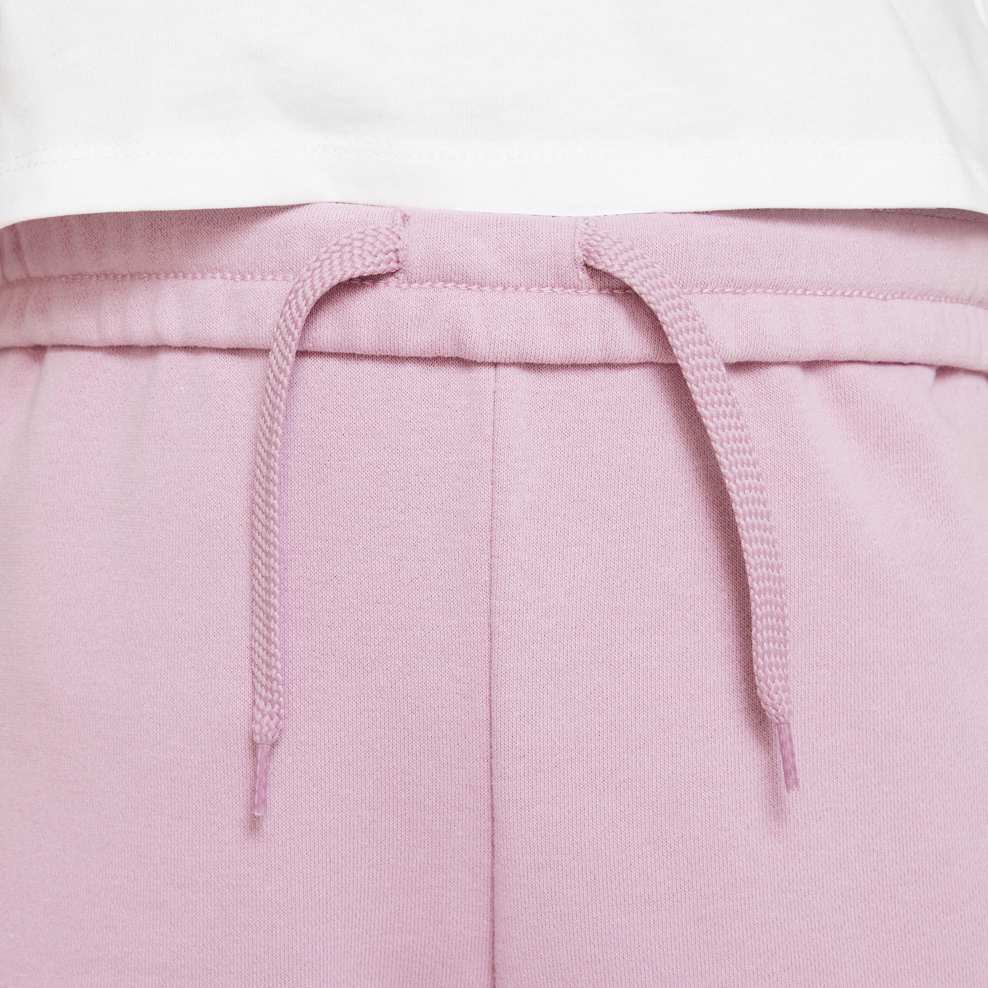 Nike Sportswear image number 2