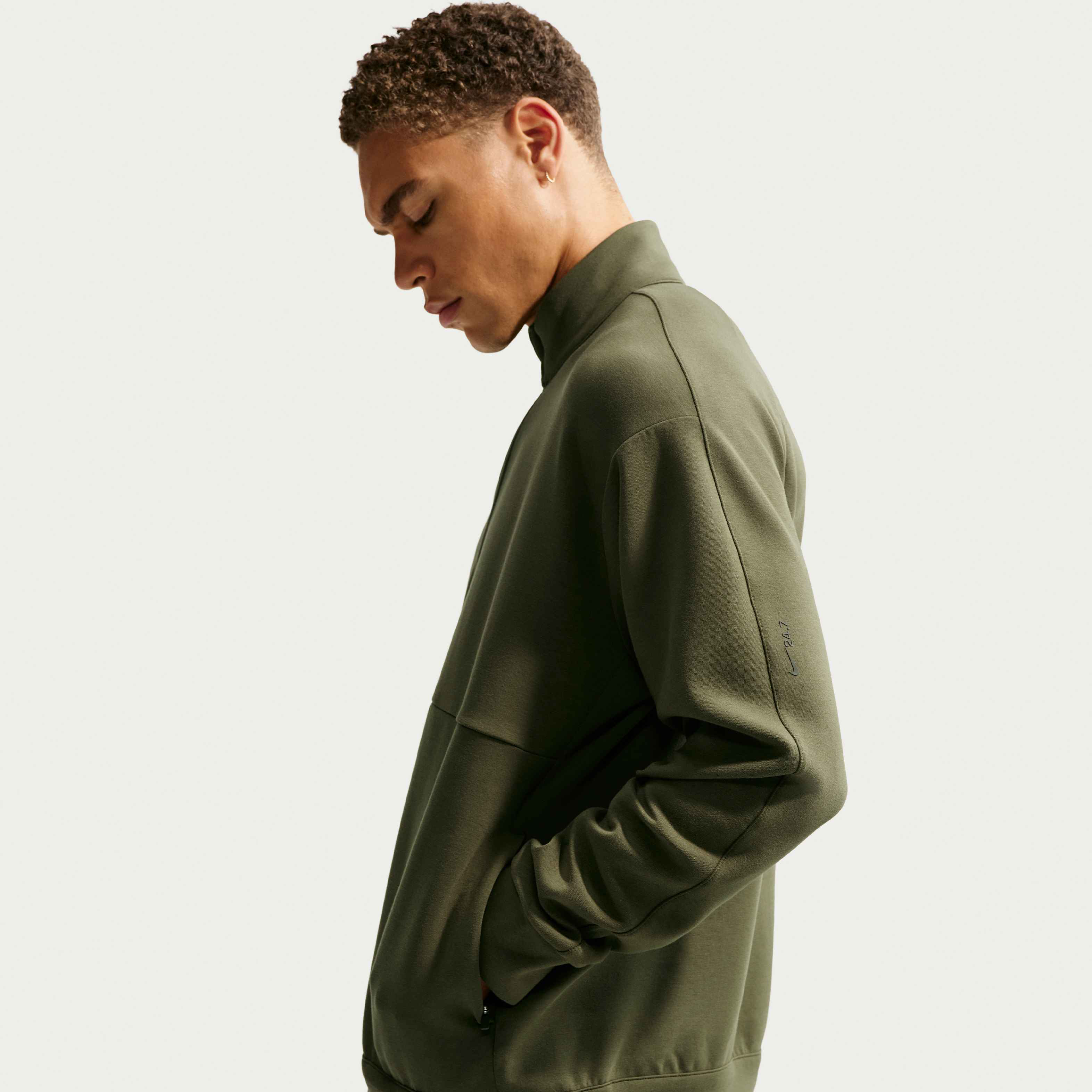 نايكي 24.7 امبوسبلي سوفت image number 2