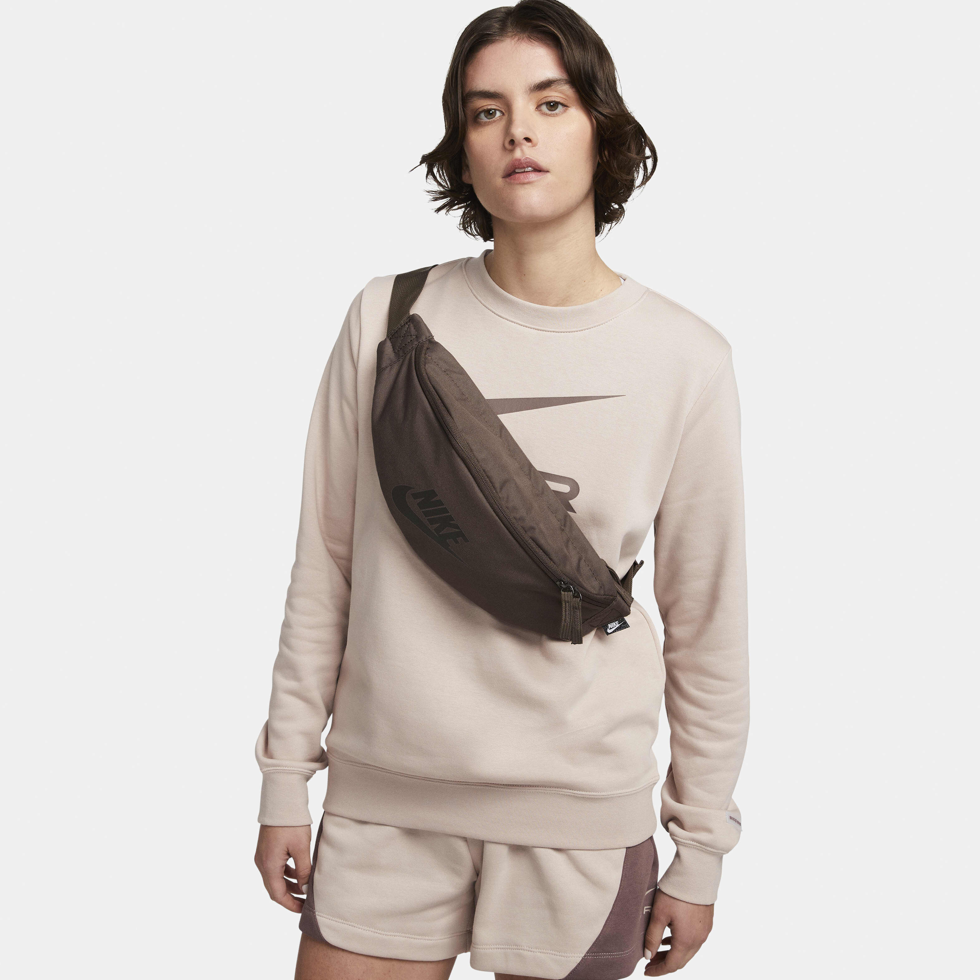 Nike Heritage image number 0