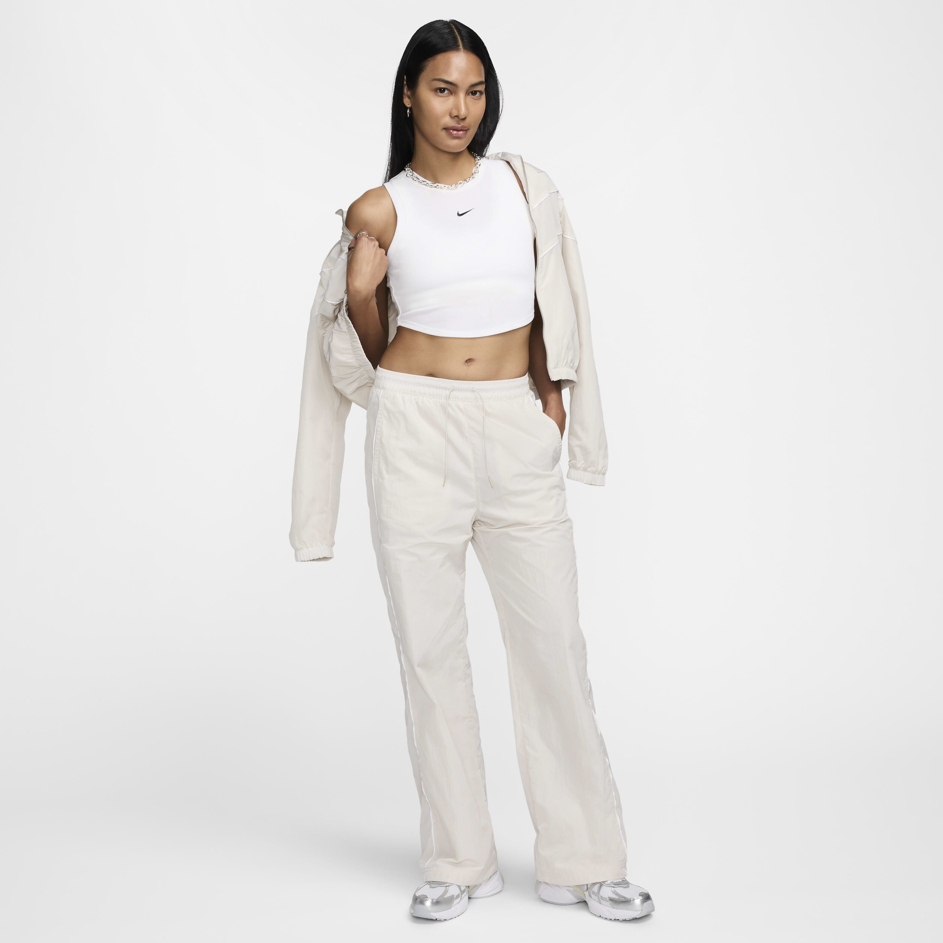 Nike Windrunner image number 5