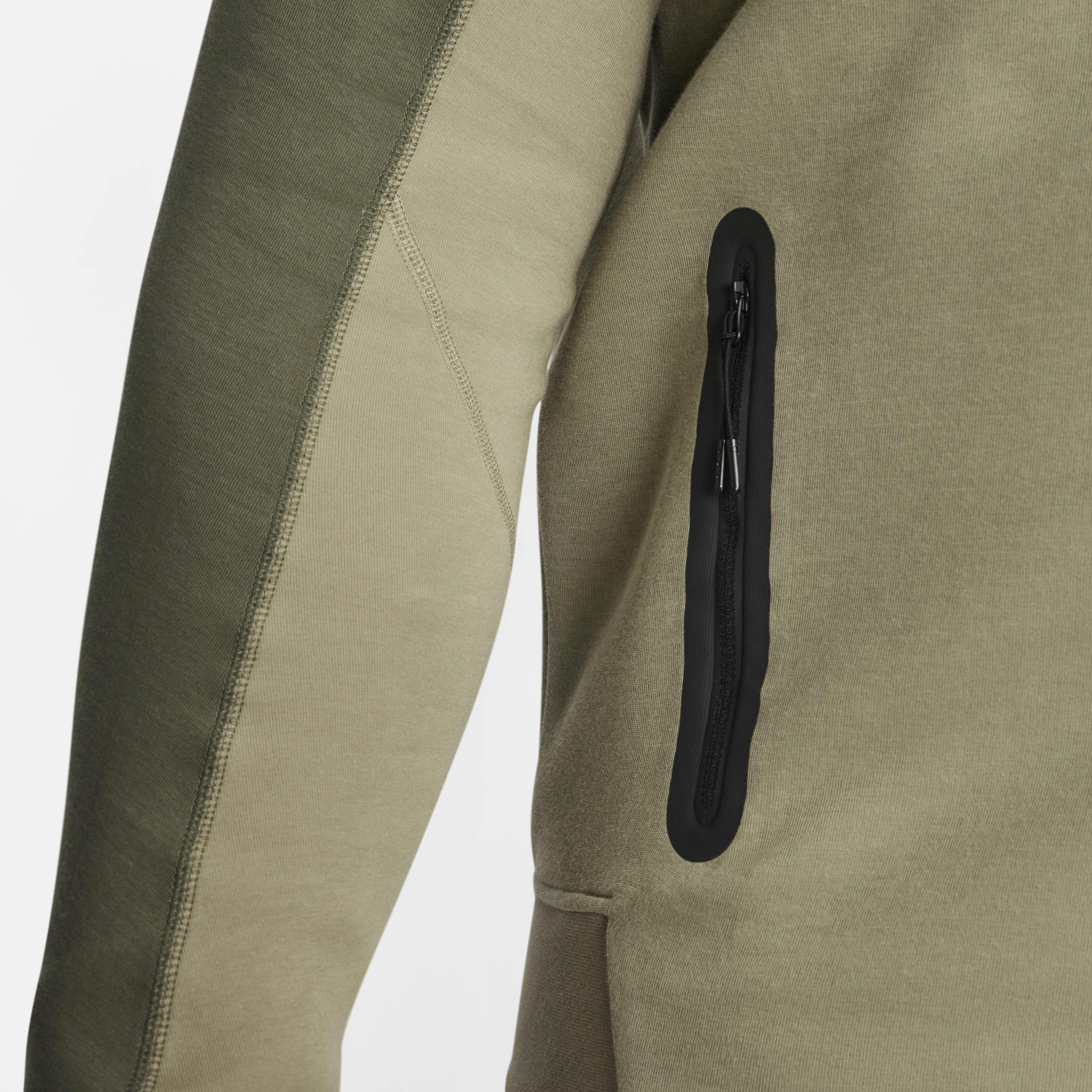 نايكي سبورتسوير تك فليس ويندرانر image number 16