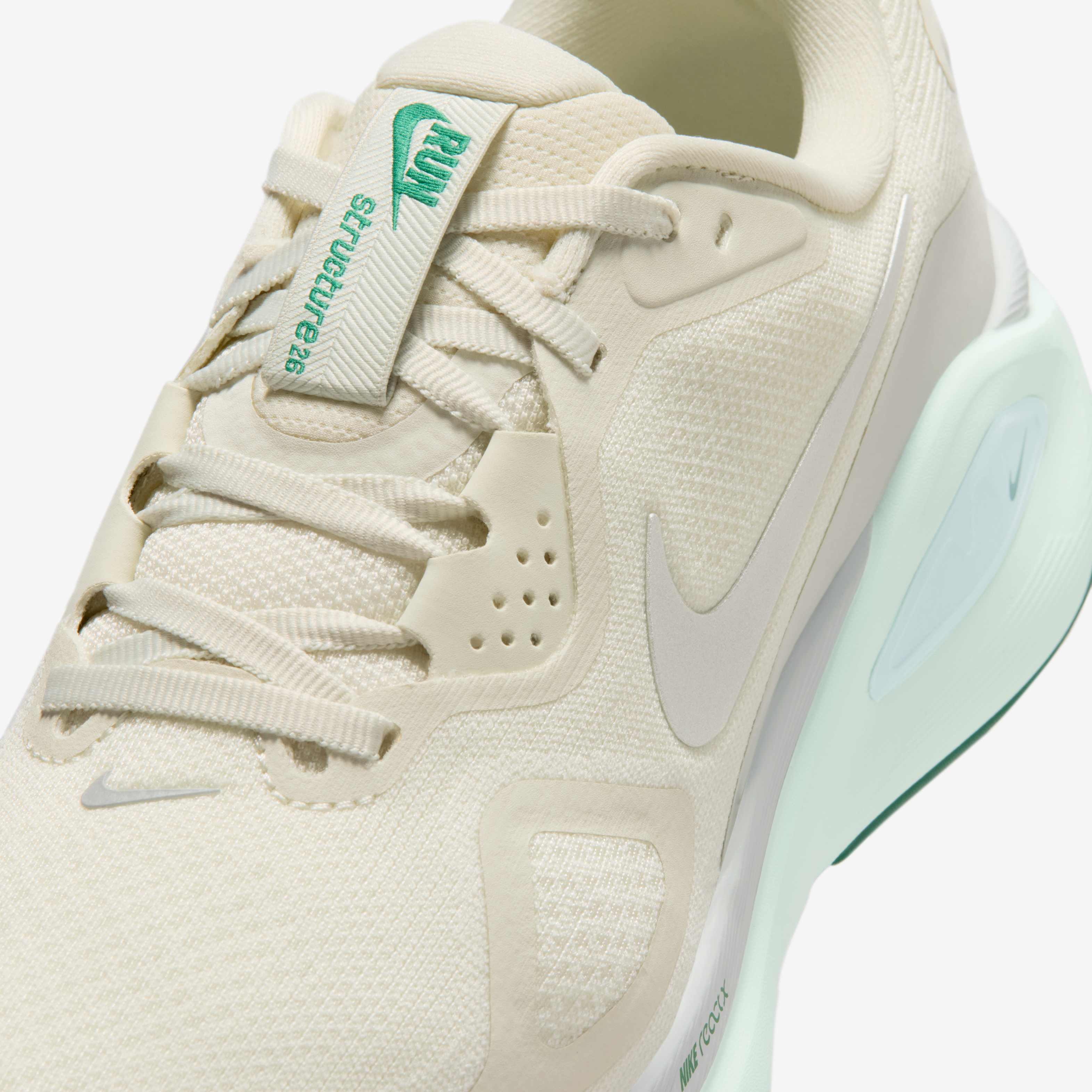 Nike Structure 26 image number 6