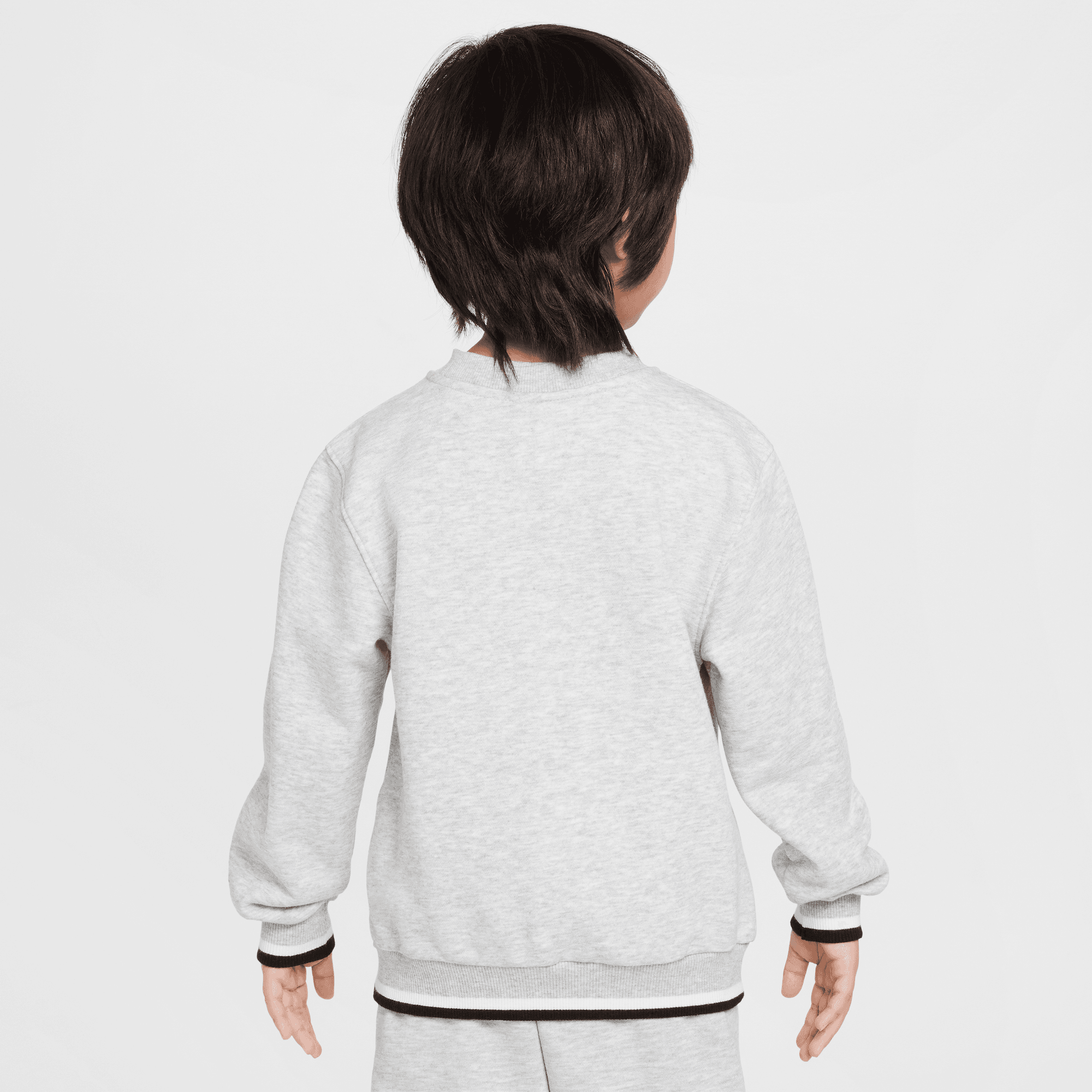 نايكي سبورتوير 'اوتسايد ذا لاينز' image number 1