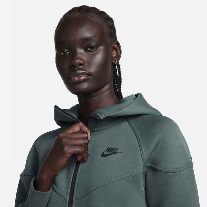 Nike sportswear tech sales fleece windrunner women's