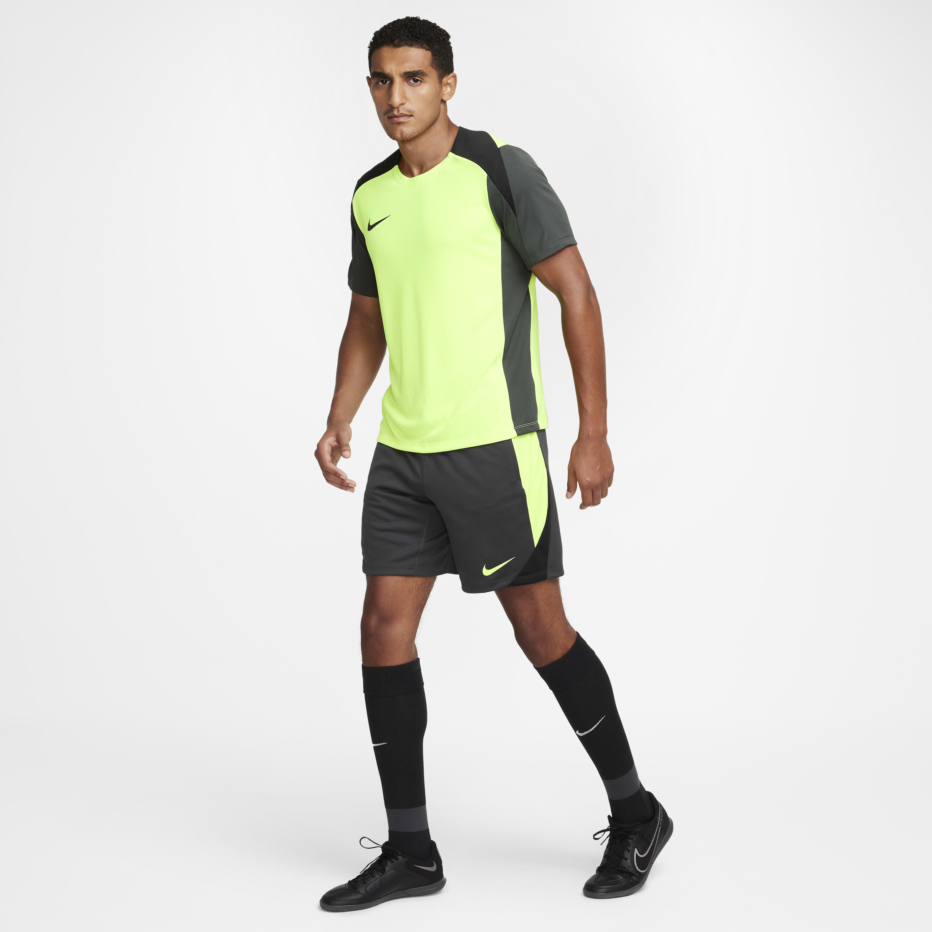 ◆Nike◆ Strike Men's Dry Fit Soccer Shorts Nike Strike+ Men's Dri-FIT 5
