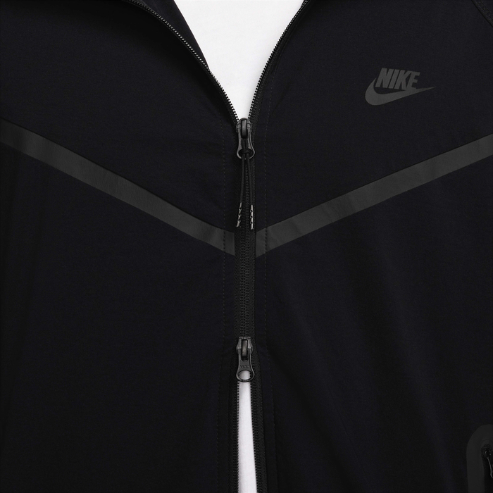 Nike Tech image number 3 Nike Tech image number 3