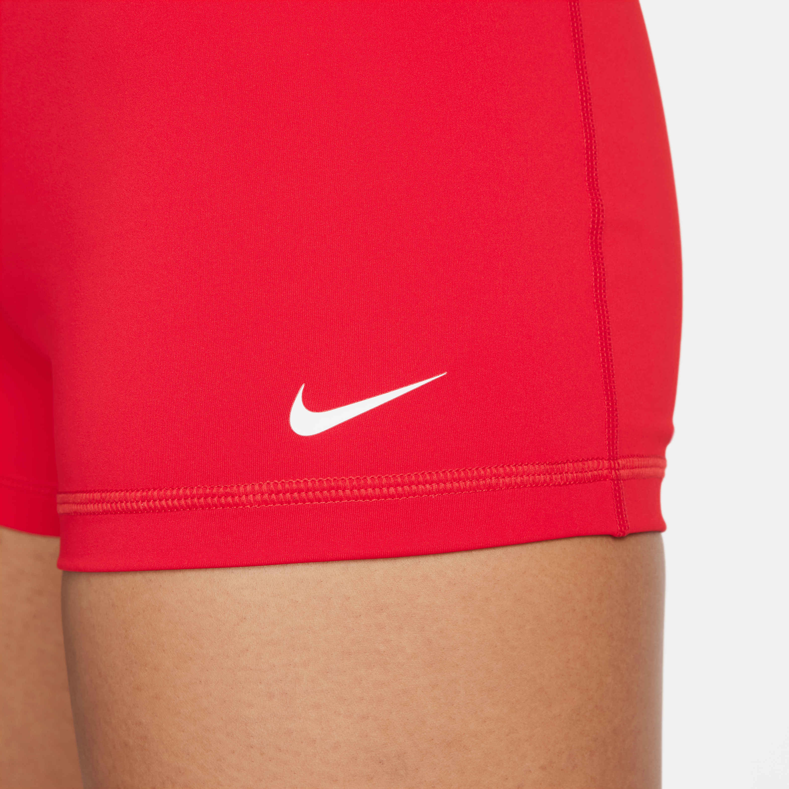 Nike Pro image number 4
